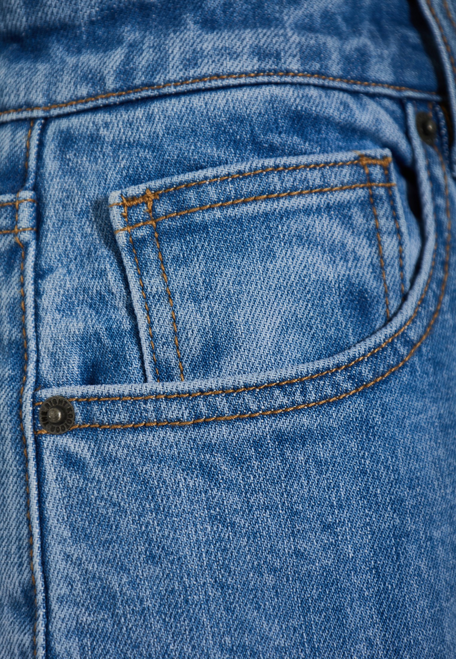 Γυναικείο jean παντελόνι με ρεβέρ