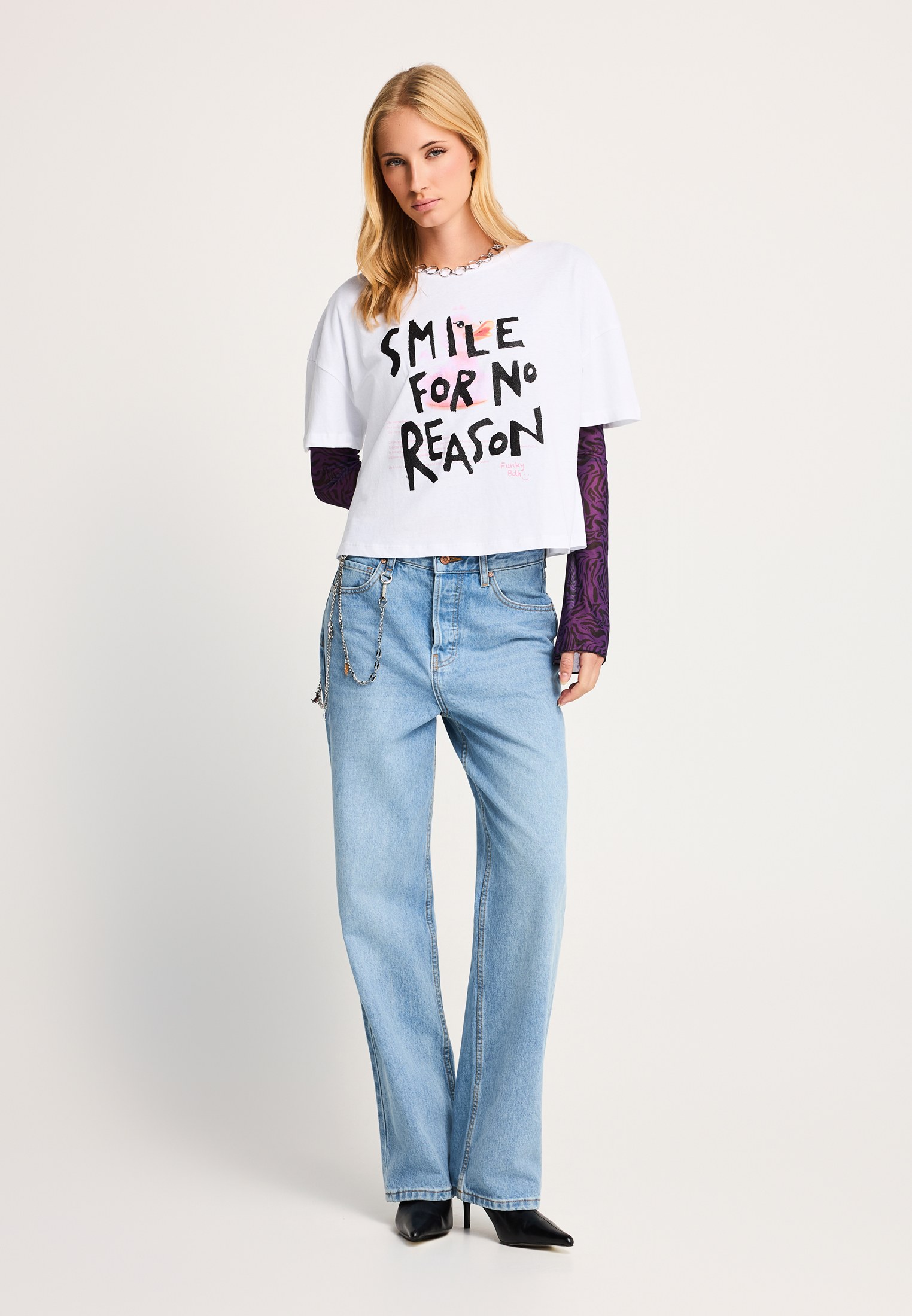 Γυναικείο t-shirt loose fit με στάμπα