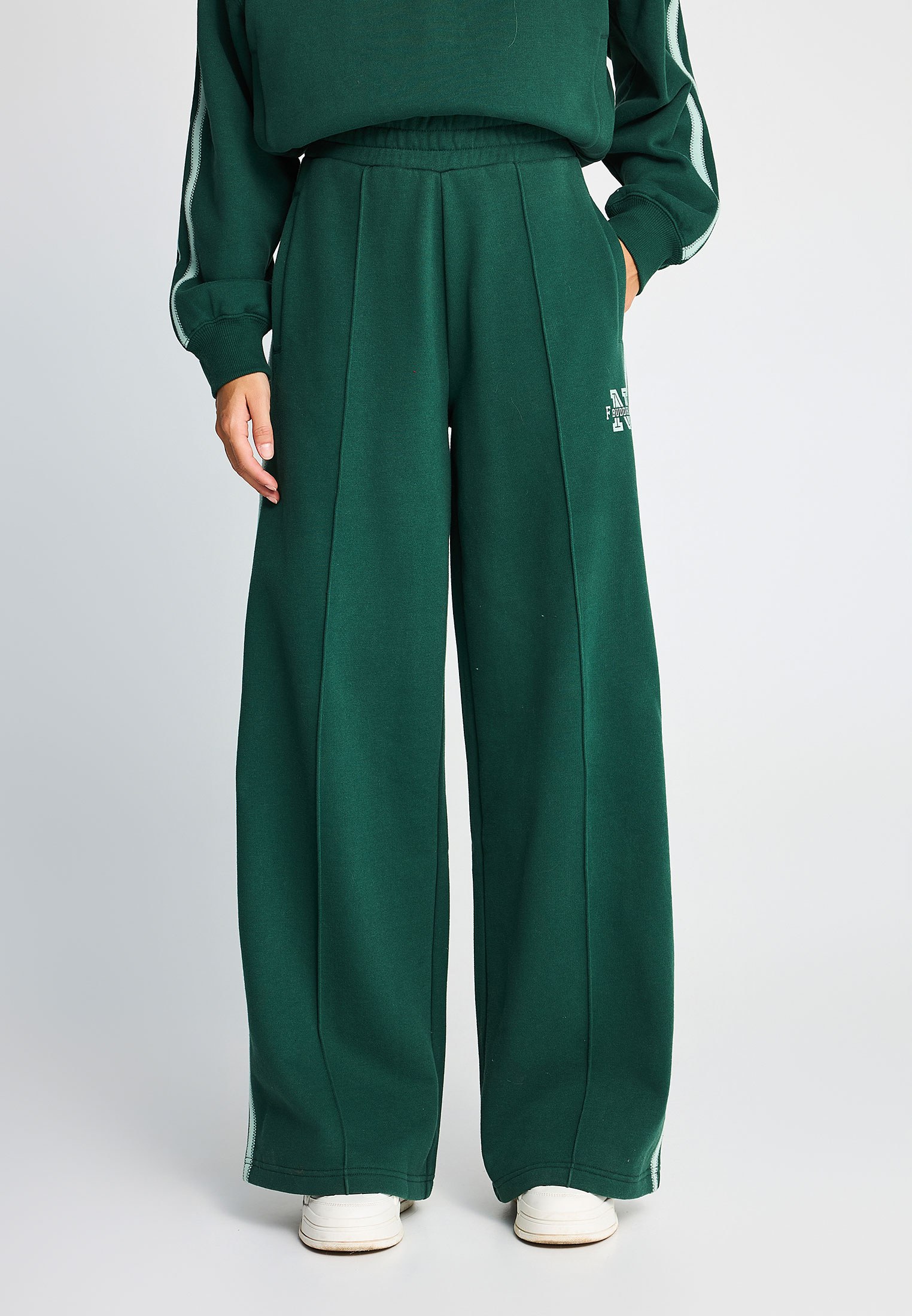 Γυναικείο wide leg παντελόνι φόρμας με ρίγες