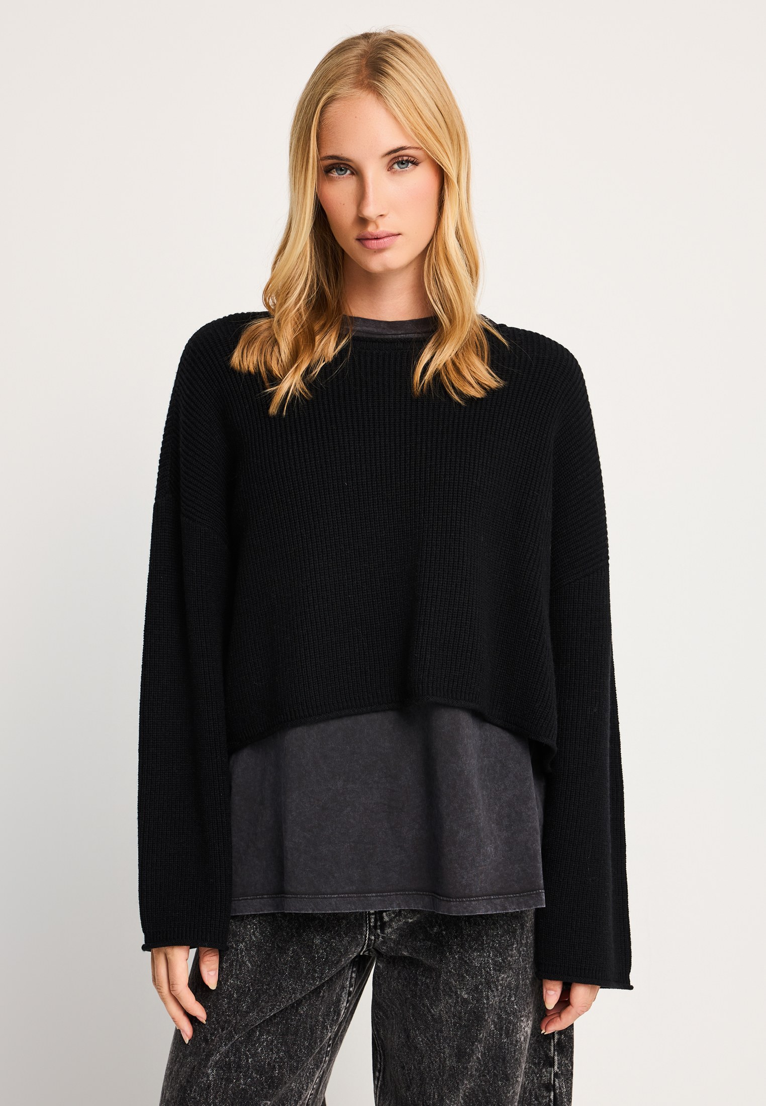 Funky Buddha Γυναικεία Oversized Cropped Πλεκτή Μπλούζα με Μαλλί Γυναικείο Ρούχα Πλεκτά Ζακέτες Πουλόβερ Λαιμόκοψη