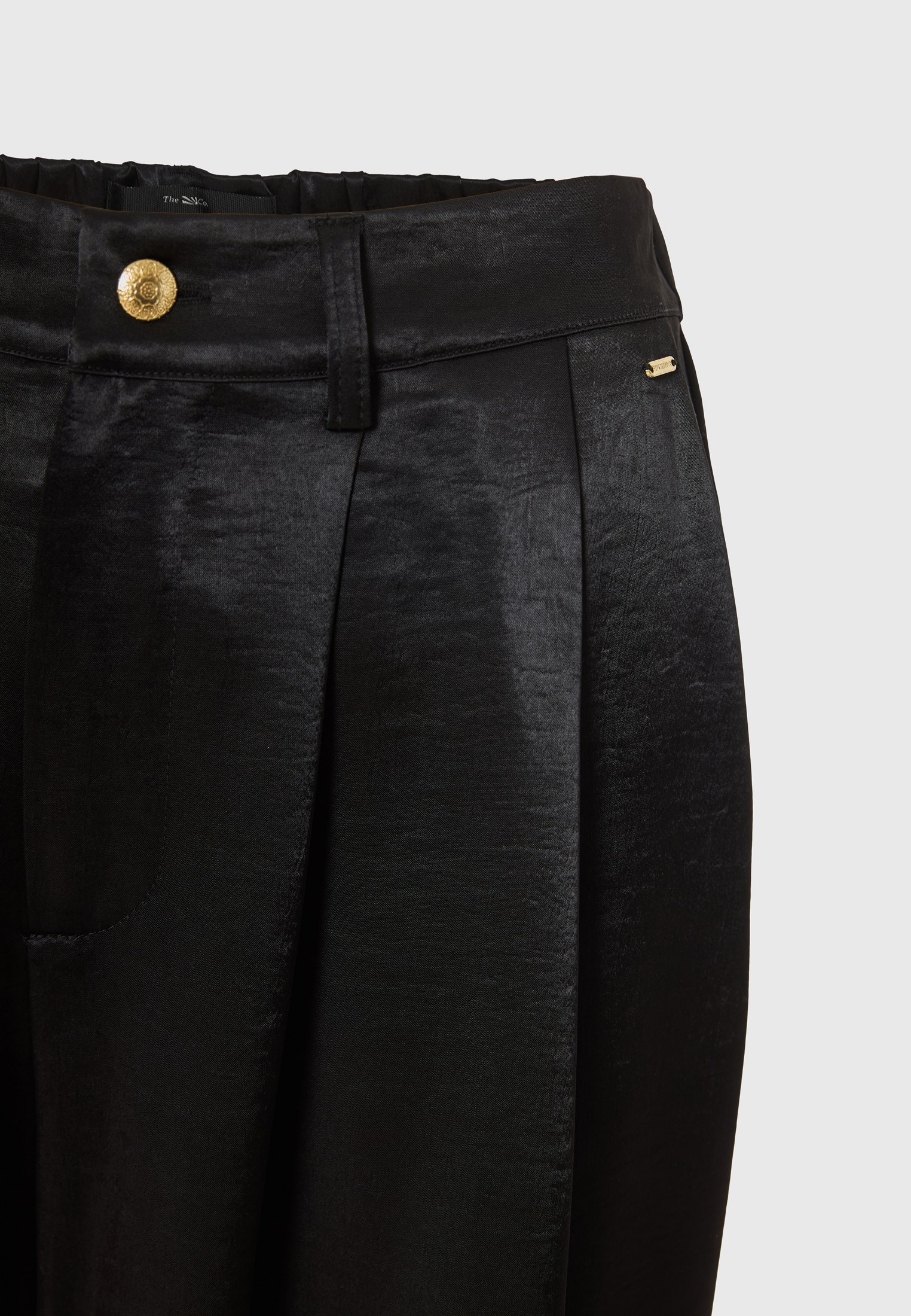 Γυναικείο σατινέ παντελόνι wide leg με πιέτες