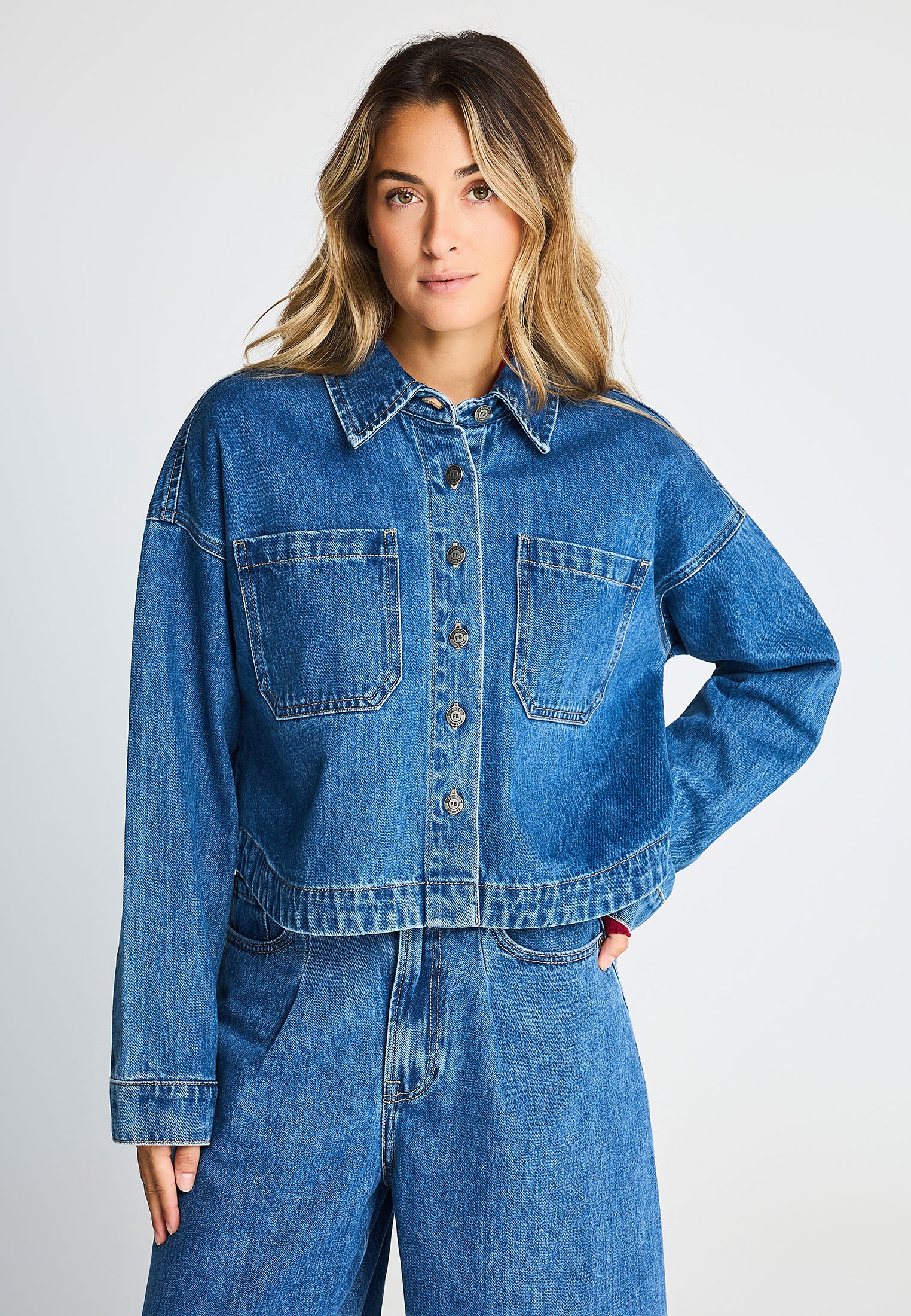 Γυναικείο cropped denim overshirt