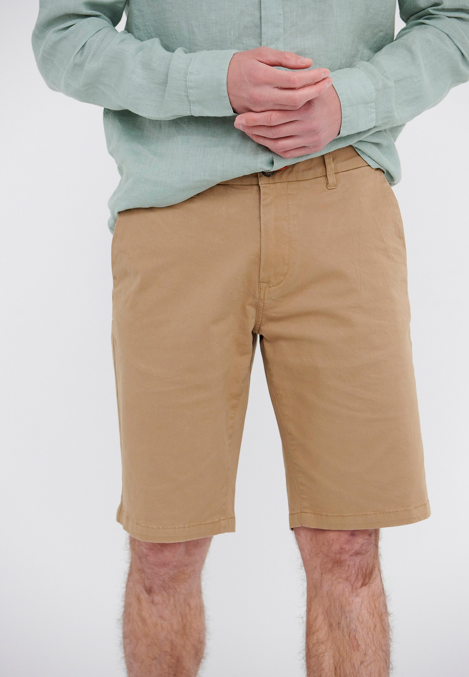 Essential βερμούδα chino