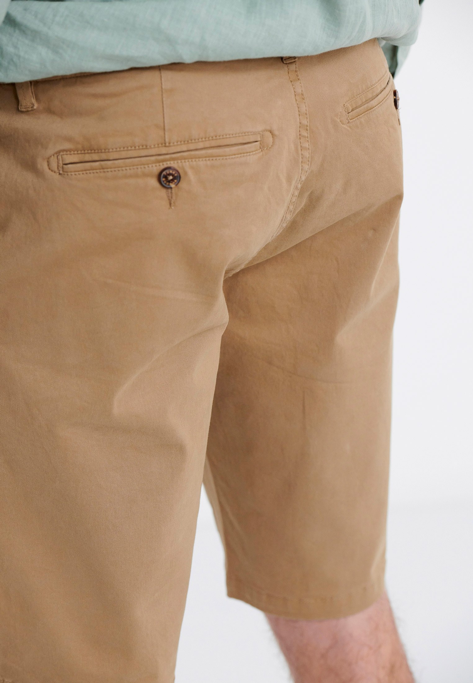 Essential βερμούδα chino