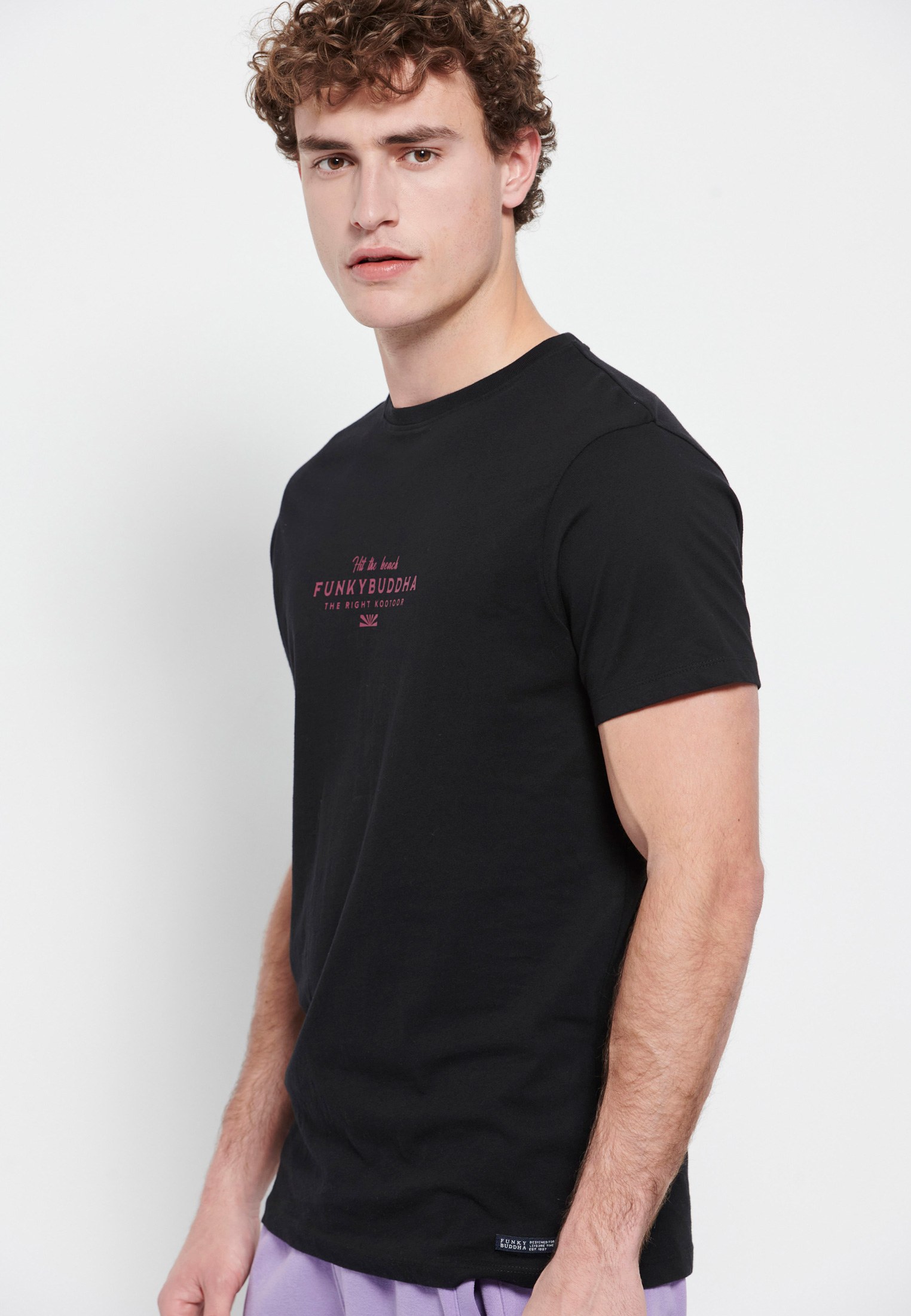 T-shirt με Funky Buddha τύπωμα στο στήθος φωτογραφία