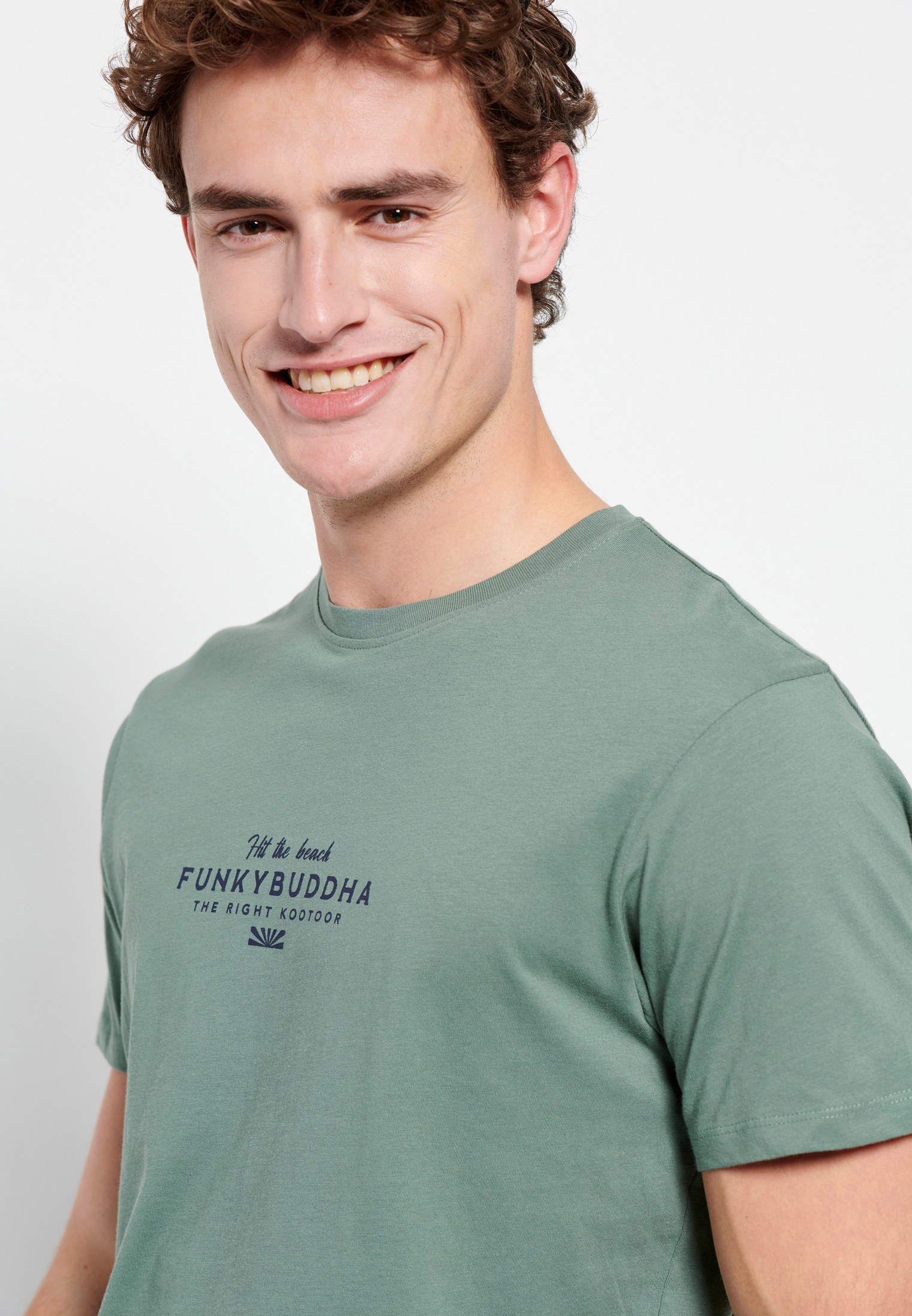 T-shirt με Funky Buddha τύπωμα στο στήθος φωτογραφία