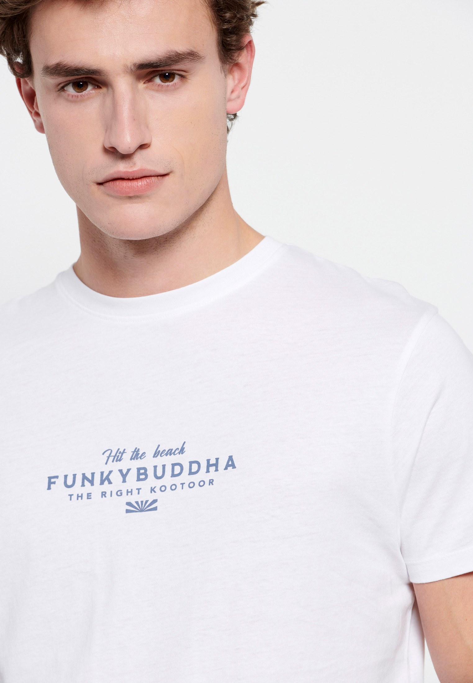 T-shirt με Funky Buddha τύπωμα στο στήθος φωτογραφία