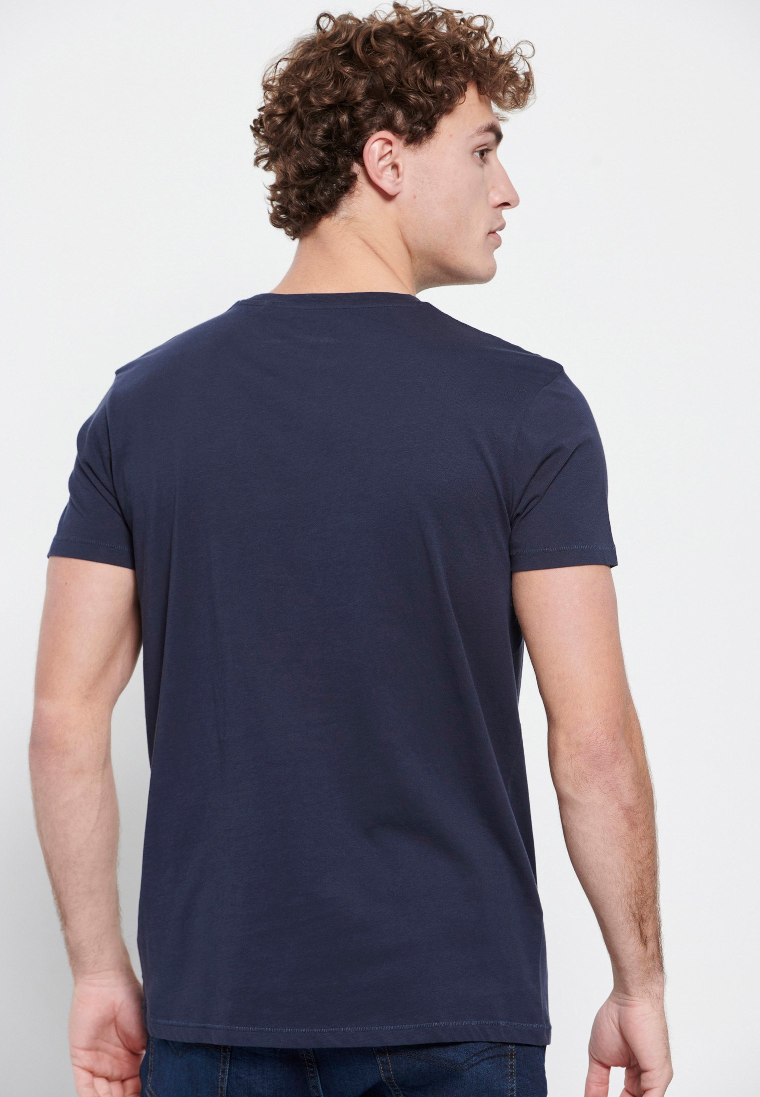 T-shirt με minimal branded τύπωμα φωτογραφία