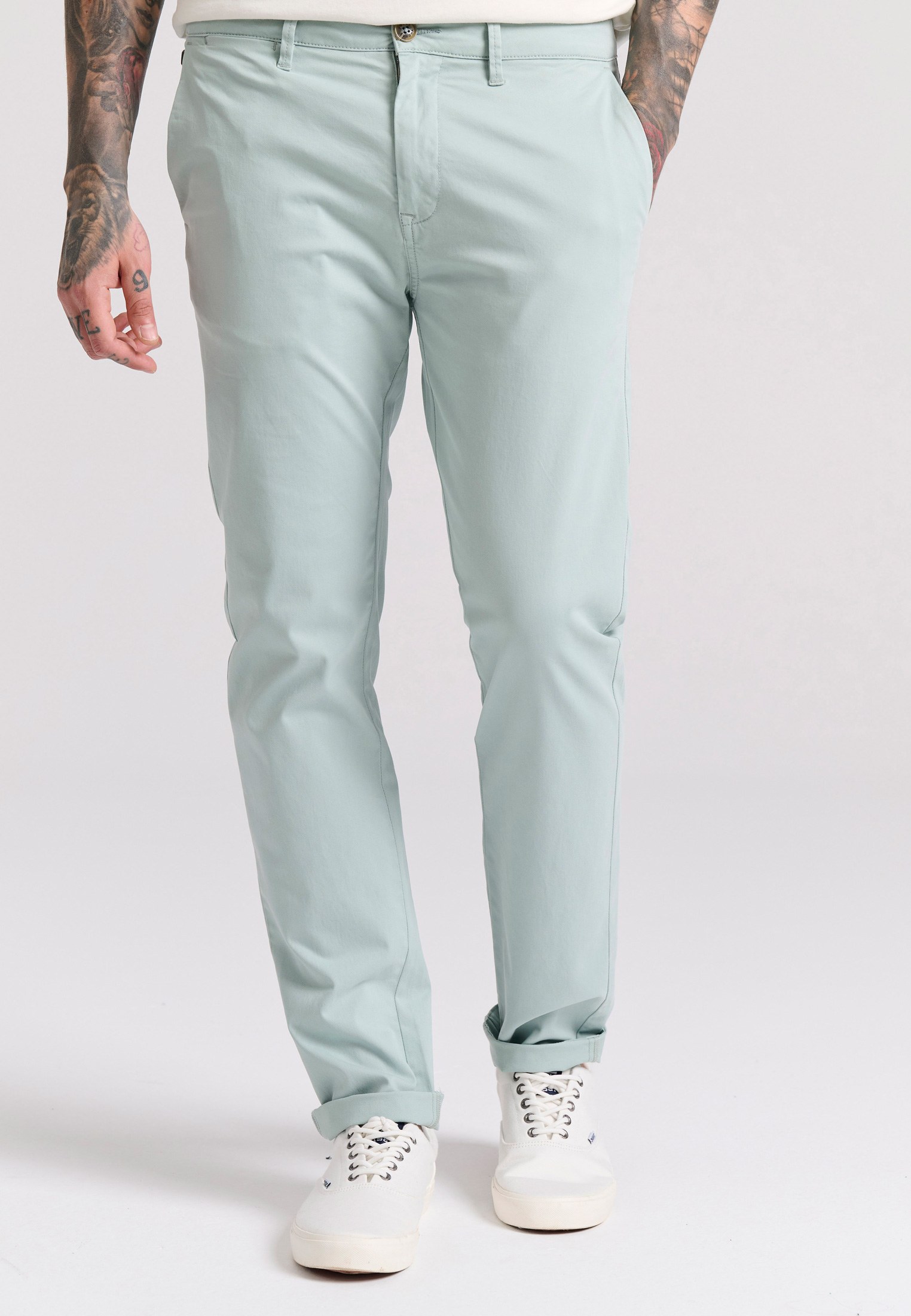 chino-the-essentials-fbm009-001-02-mint-green