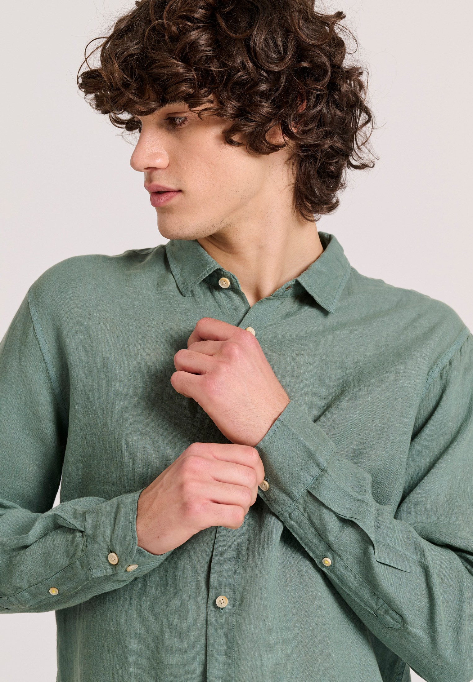 Garment dyed λινό πουκάμισο - The essentials