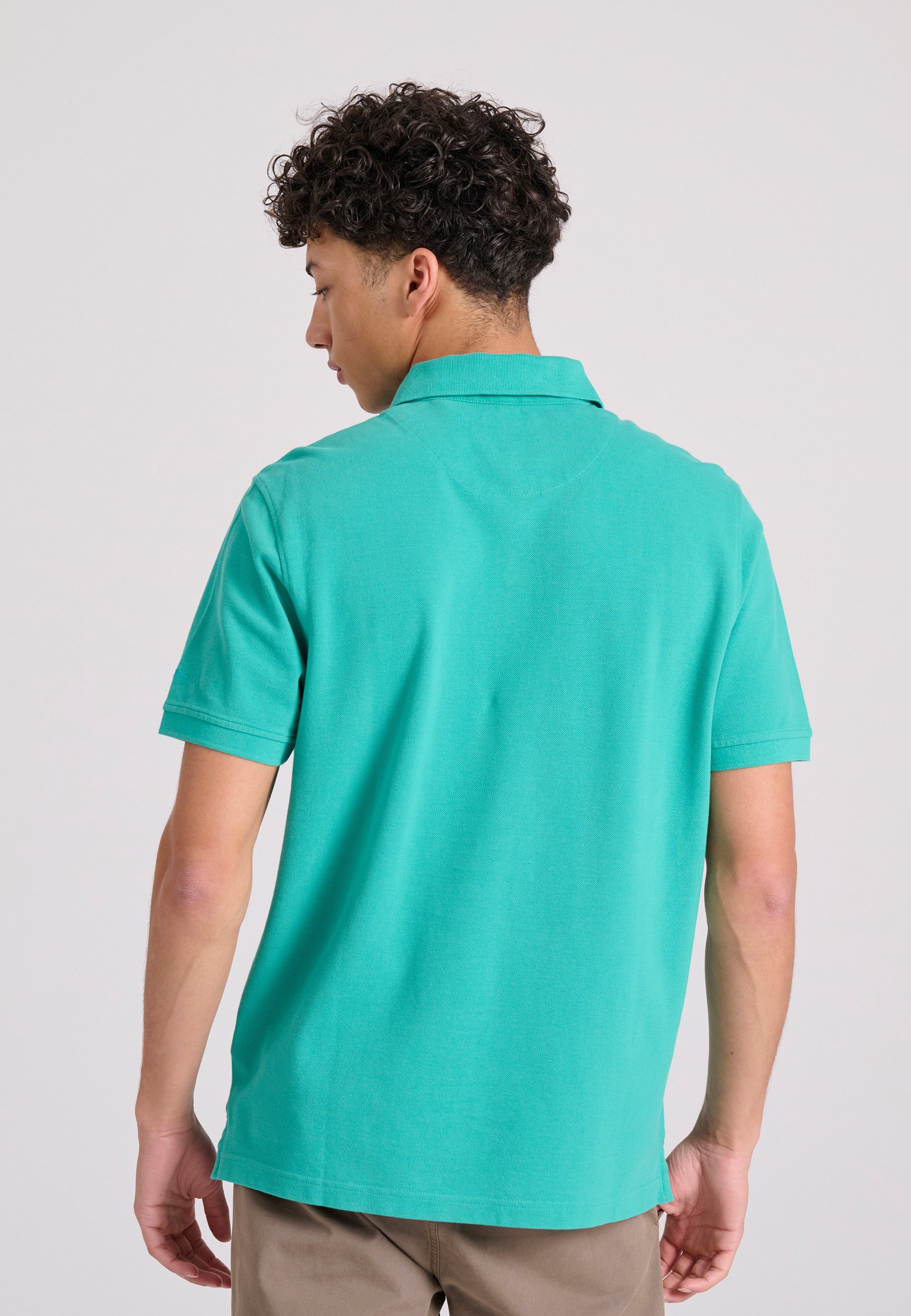 Μπλούζα πόλο με κέντημα στο μανίκι