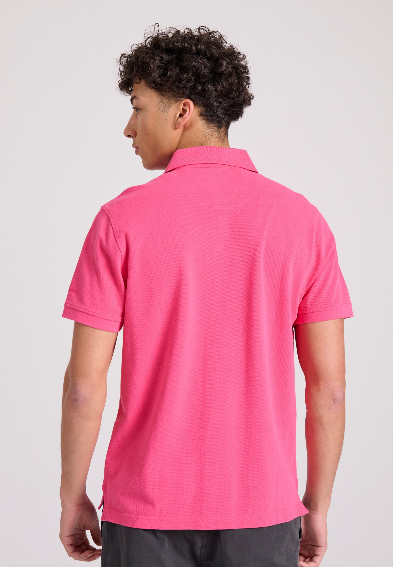 Μπλούζα πόλο με κέντημα στο μανίκι