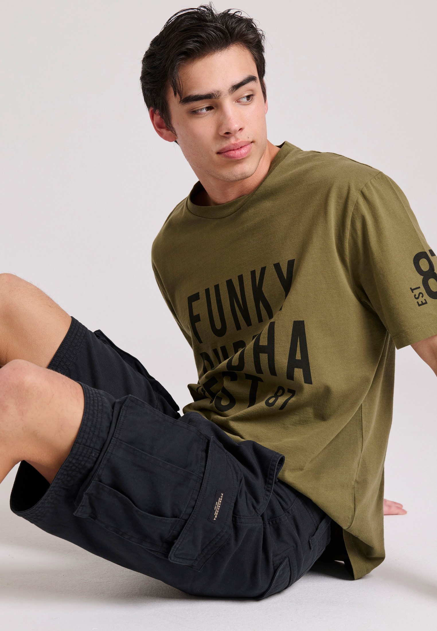 Comfort fit ανδρική cargo βερμούδα