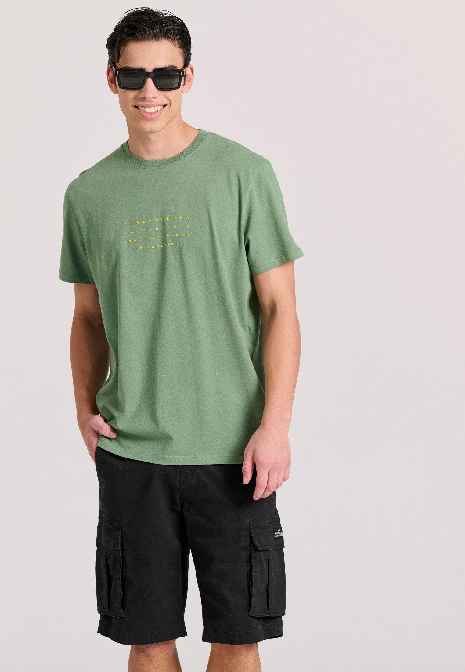 T-shirt με text artwork τύπωμα φωτογραφία