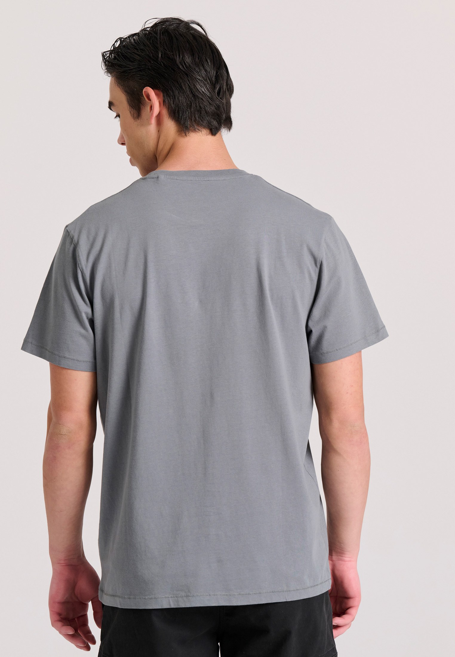 T-shirt με retro τύπωμα στο στήθος φωτογραφία