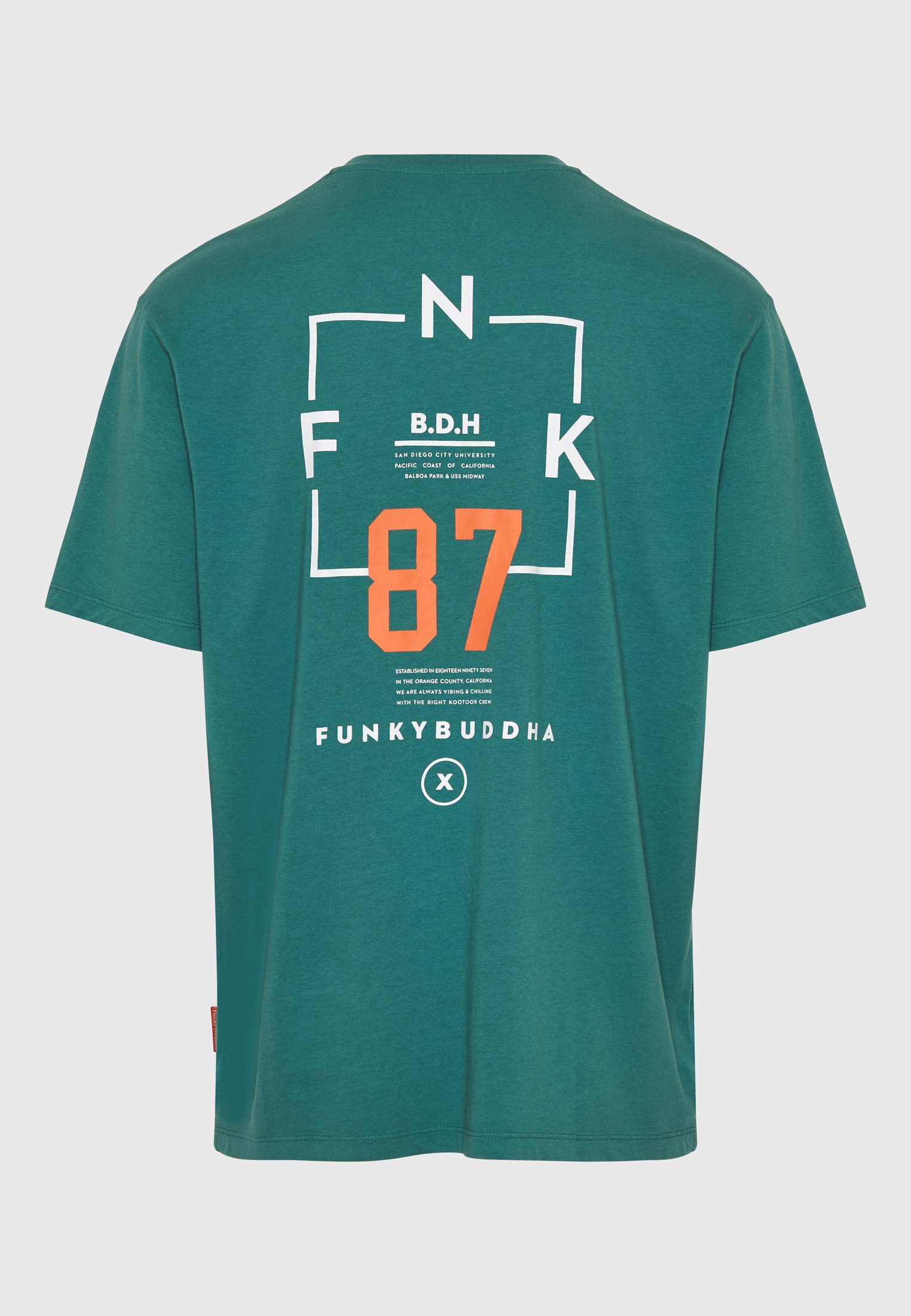 Relaxed fit t-shirt με text artwork τύπωμα στην πλάτη φωτογραφία