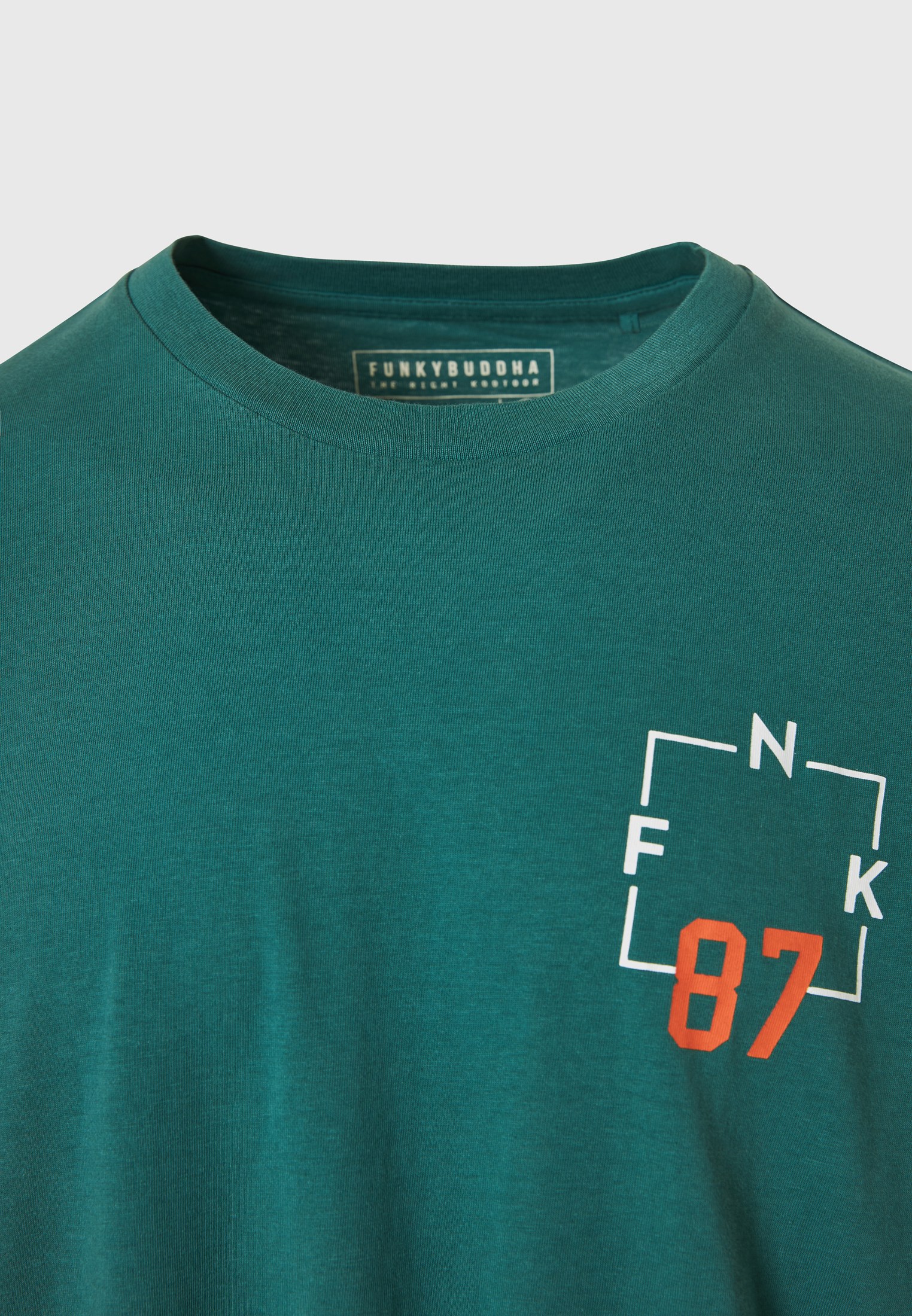 Relaxed fit t-shirt με text artwork τύπωμα στην πλάτη φωτογραφία