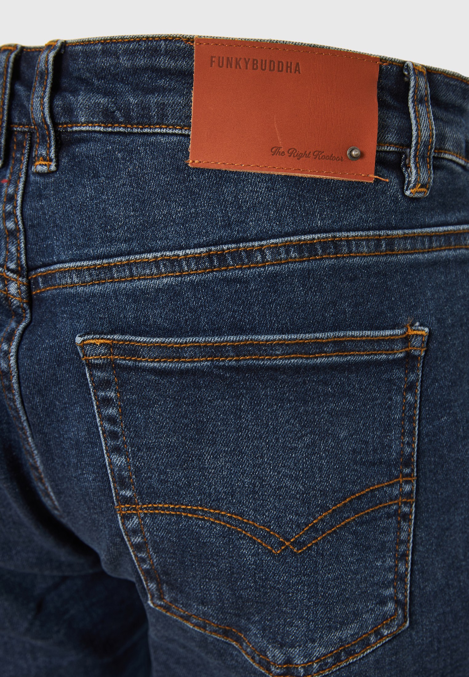 Slim tapered fit τζιν παντελόνι