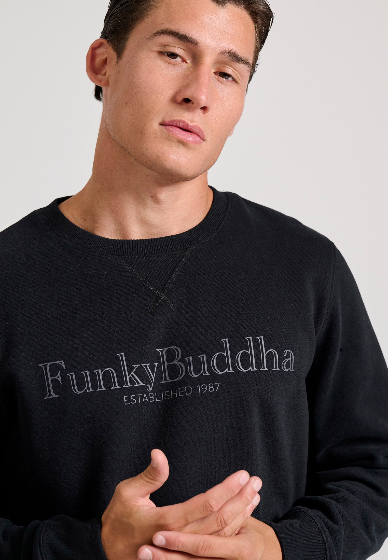 Men's Hoodies & Sweatshirts Funky Buddha Black