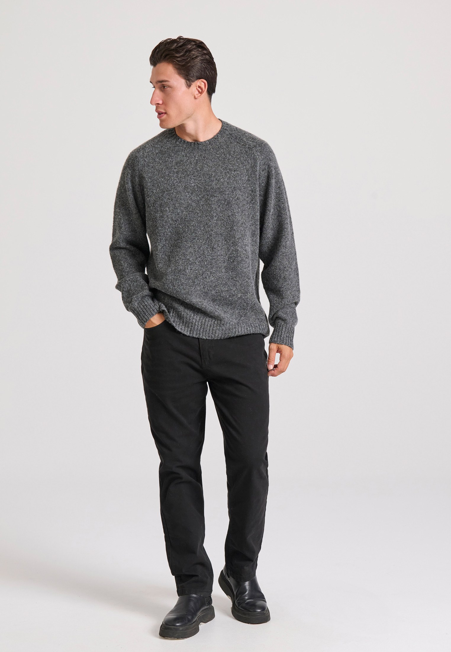 Loose tapered fit casual παντελόνι σε ζακάρ ύφανση φωτογραφία