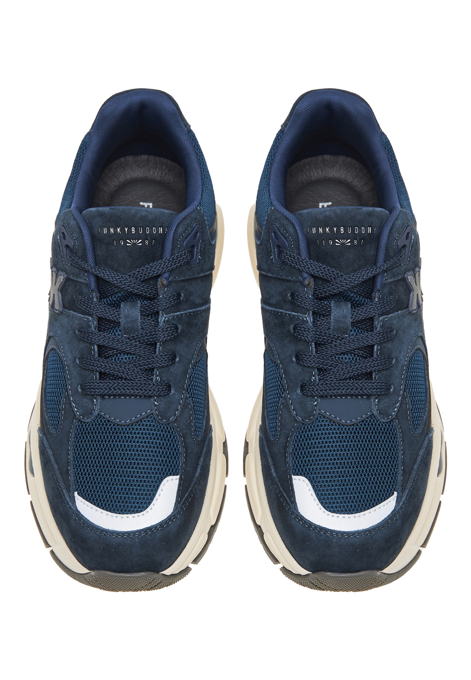 Ανδρικά δερμάτινα sneakers φωτογραφία