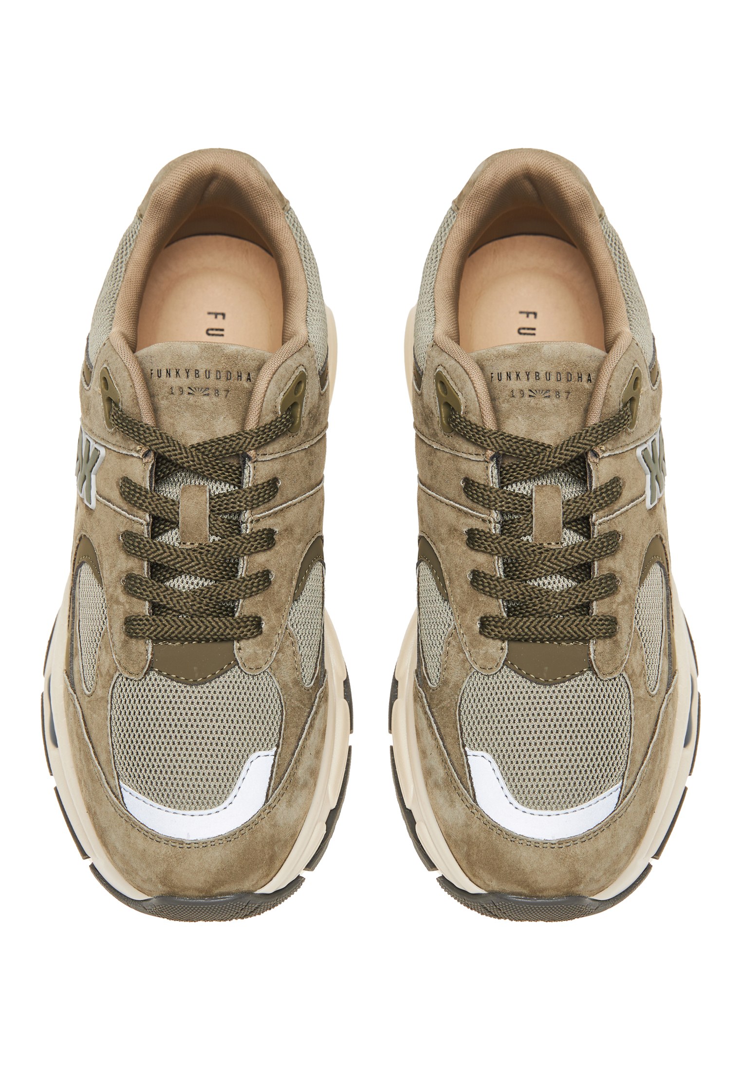 Ανδρικά δερμάτινα sneakers φωτογραφία