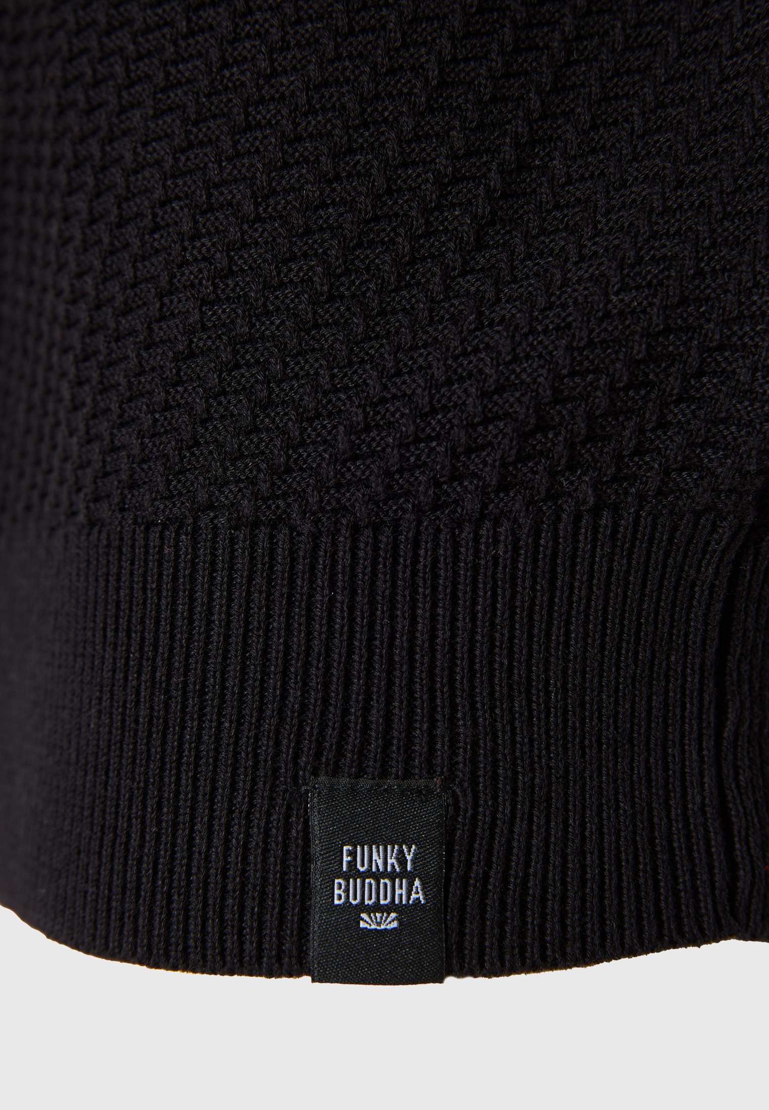 Ανδρικό πουλόβερ με ανάγλυφη υφή