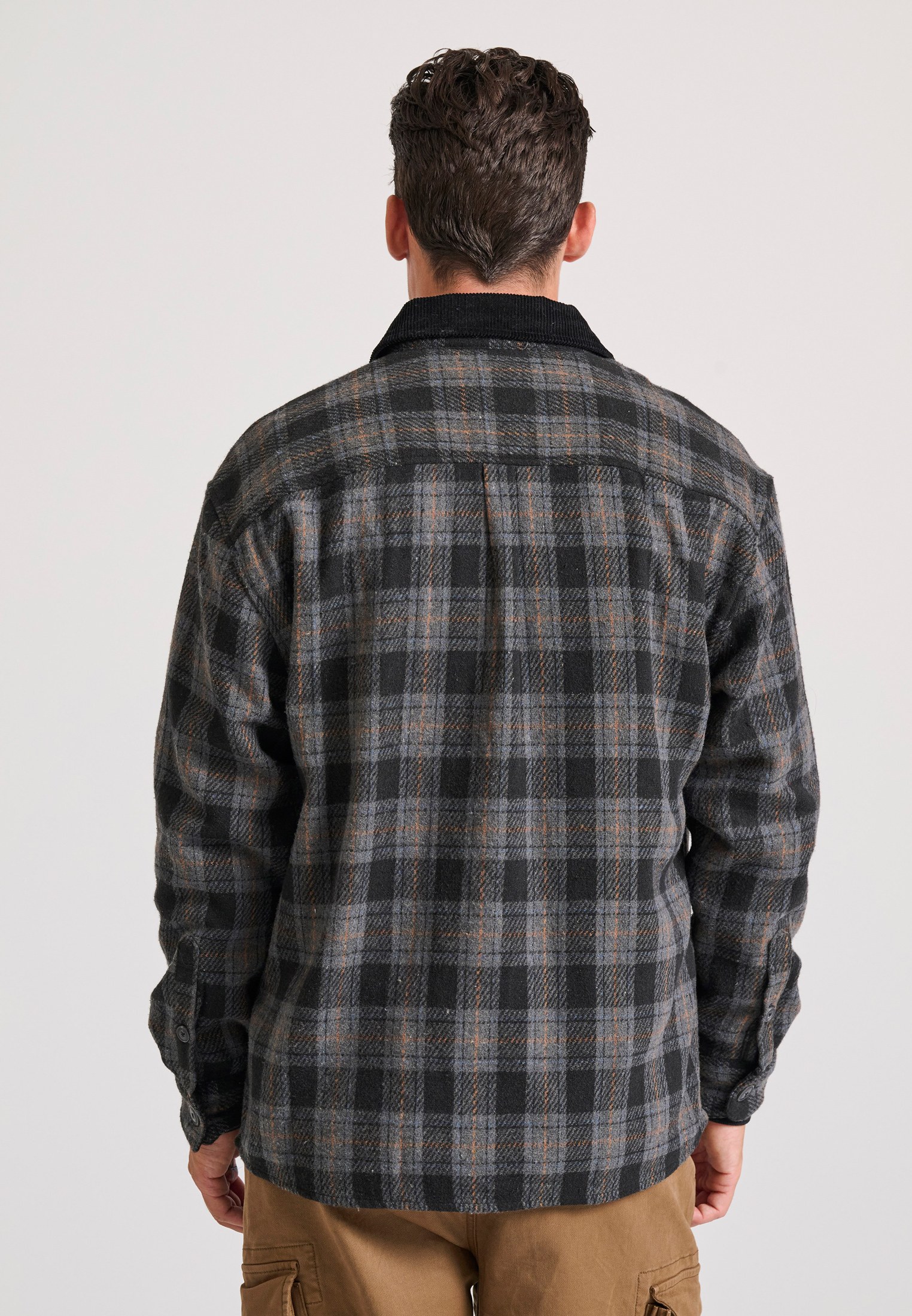 Overshirt flannel καρό πουκάμισο φωτογραφία