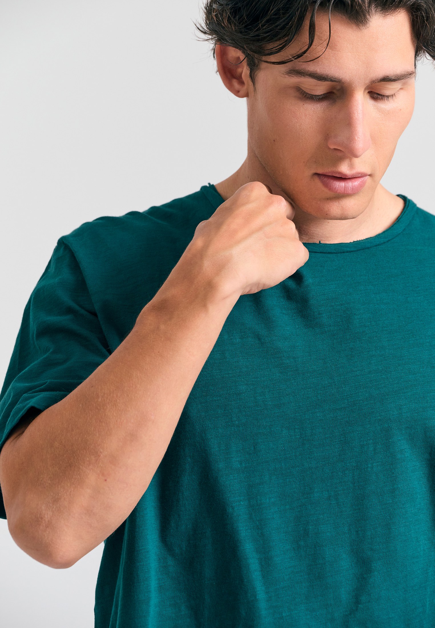 Relaxed fit t-shirt με raw edges