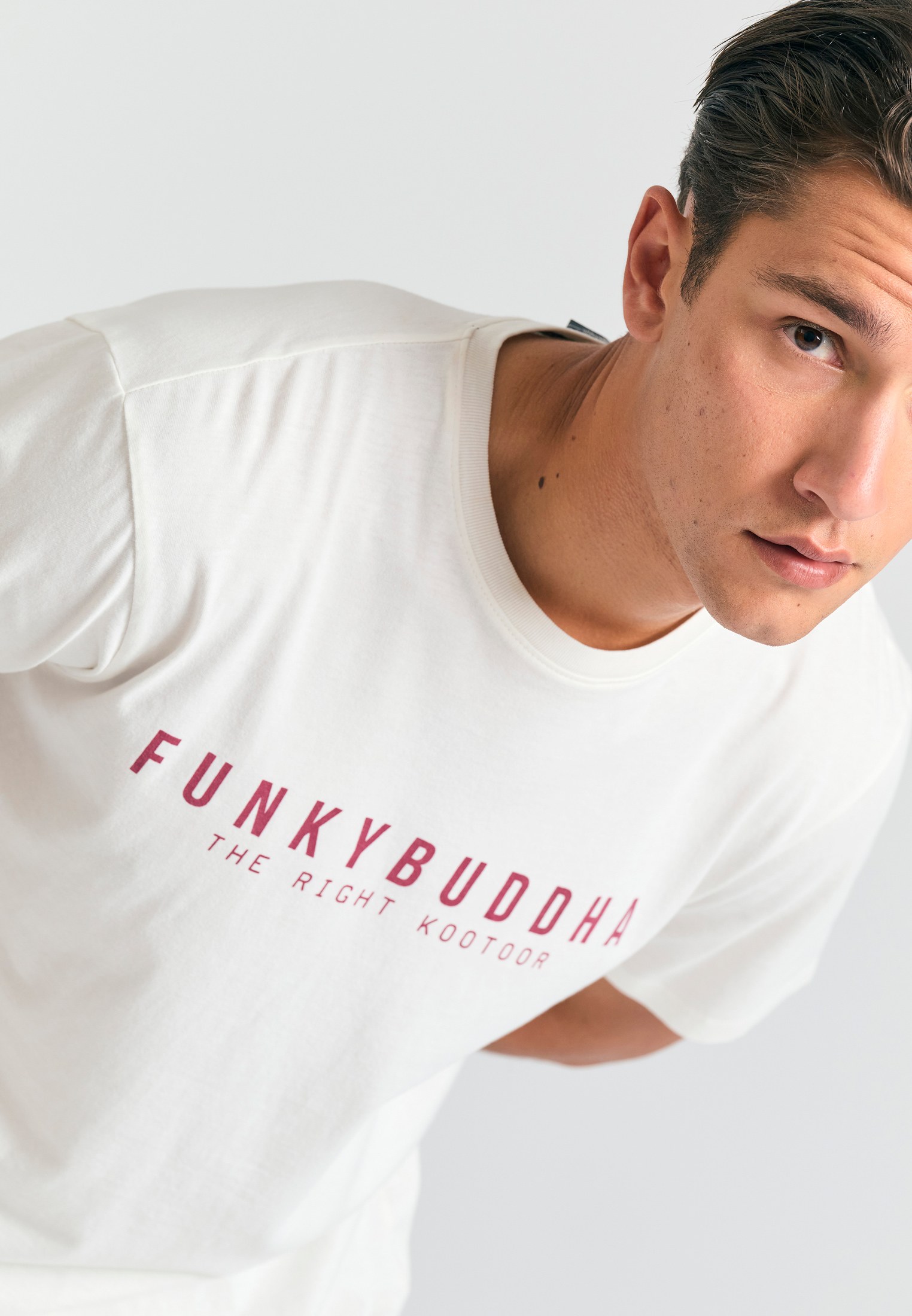 T-shirt με Funky Buddha τύπωμα - The essentials φωτογραφία