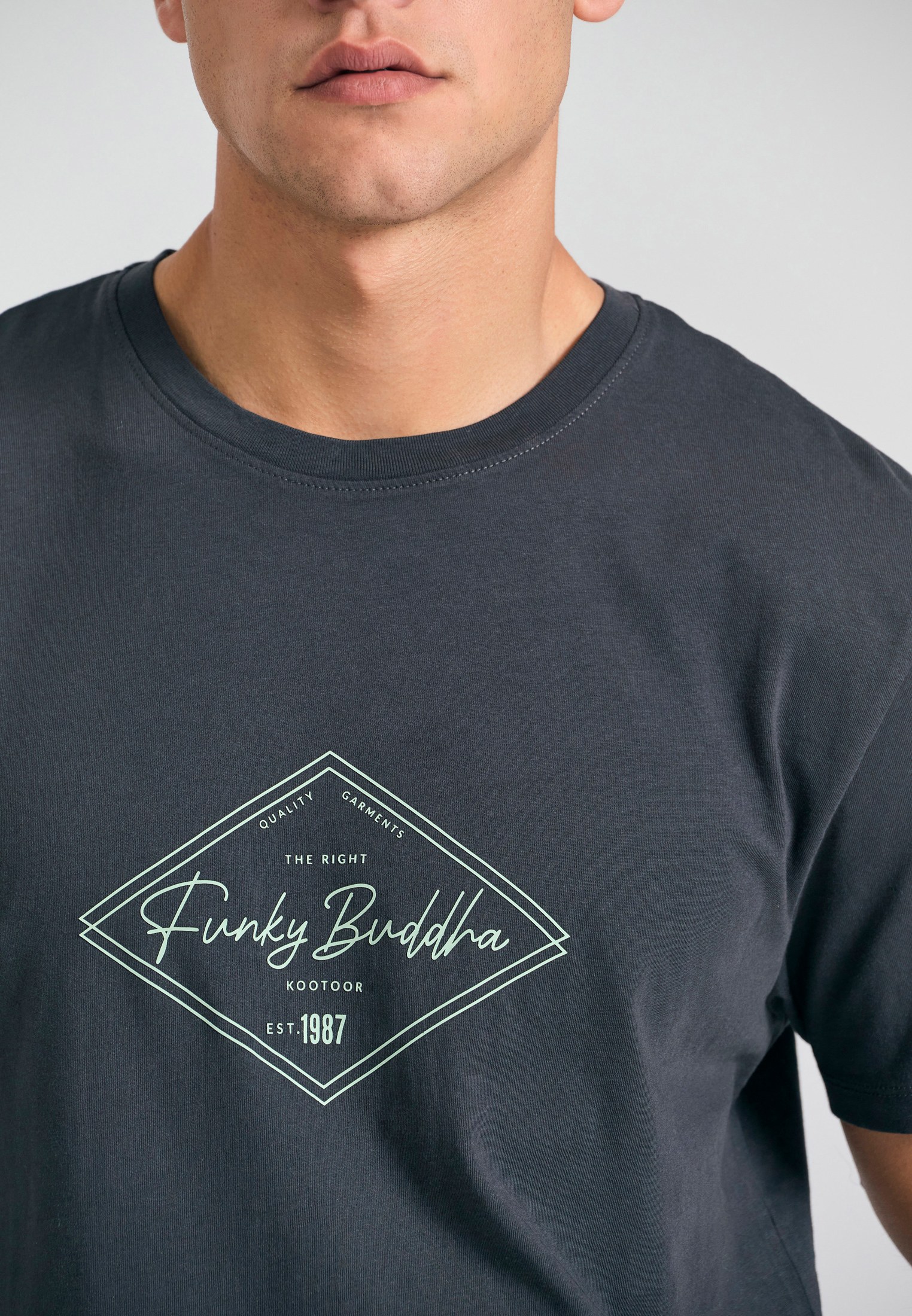 T-shirt με Funky Buddha τύπωμα