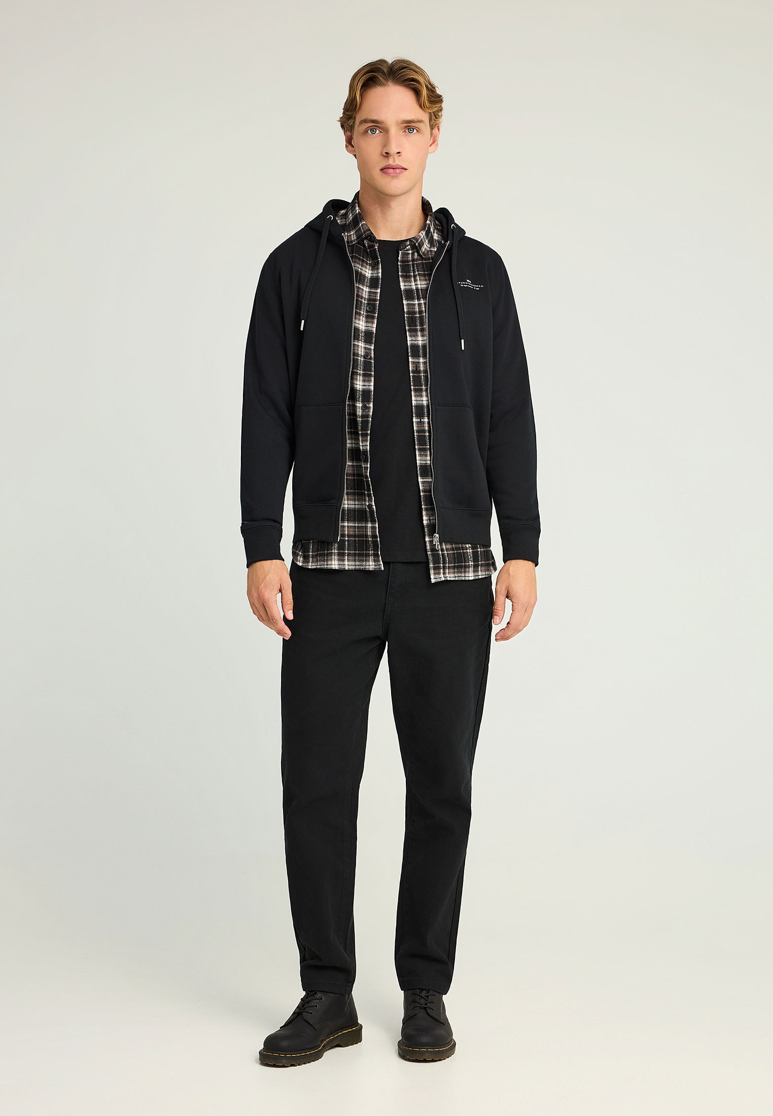 Men's Hoodies & Sweatshirts Funky Buddha Black