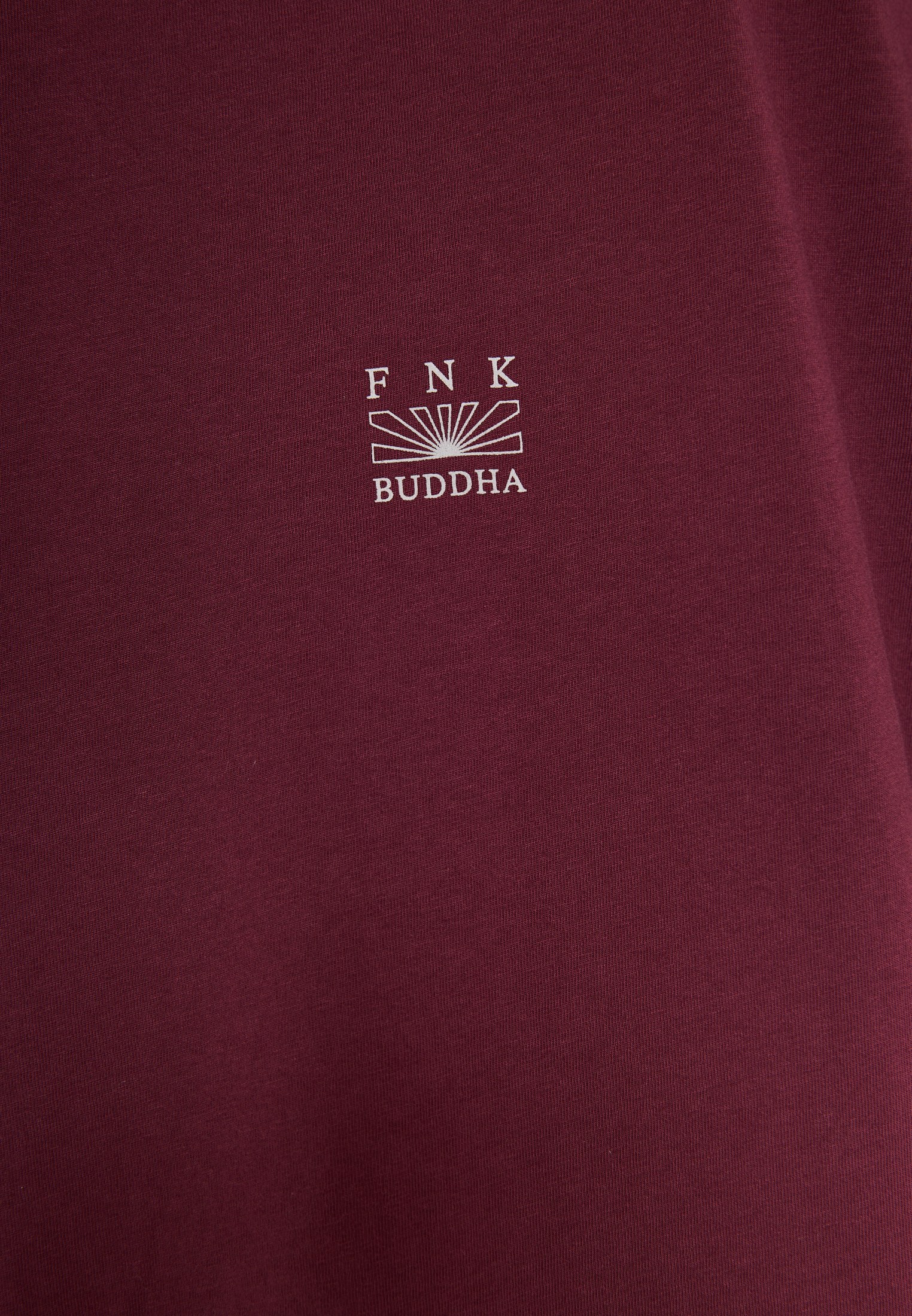 T-shirt με branded τύπωμα στο στήθος φωτογραφία