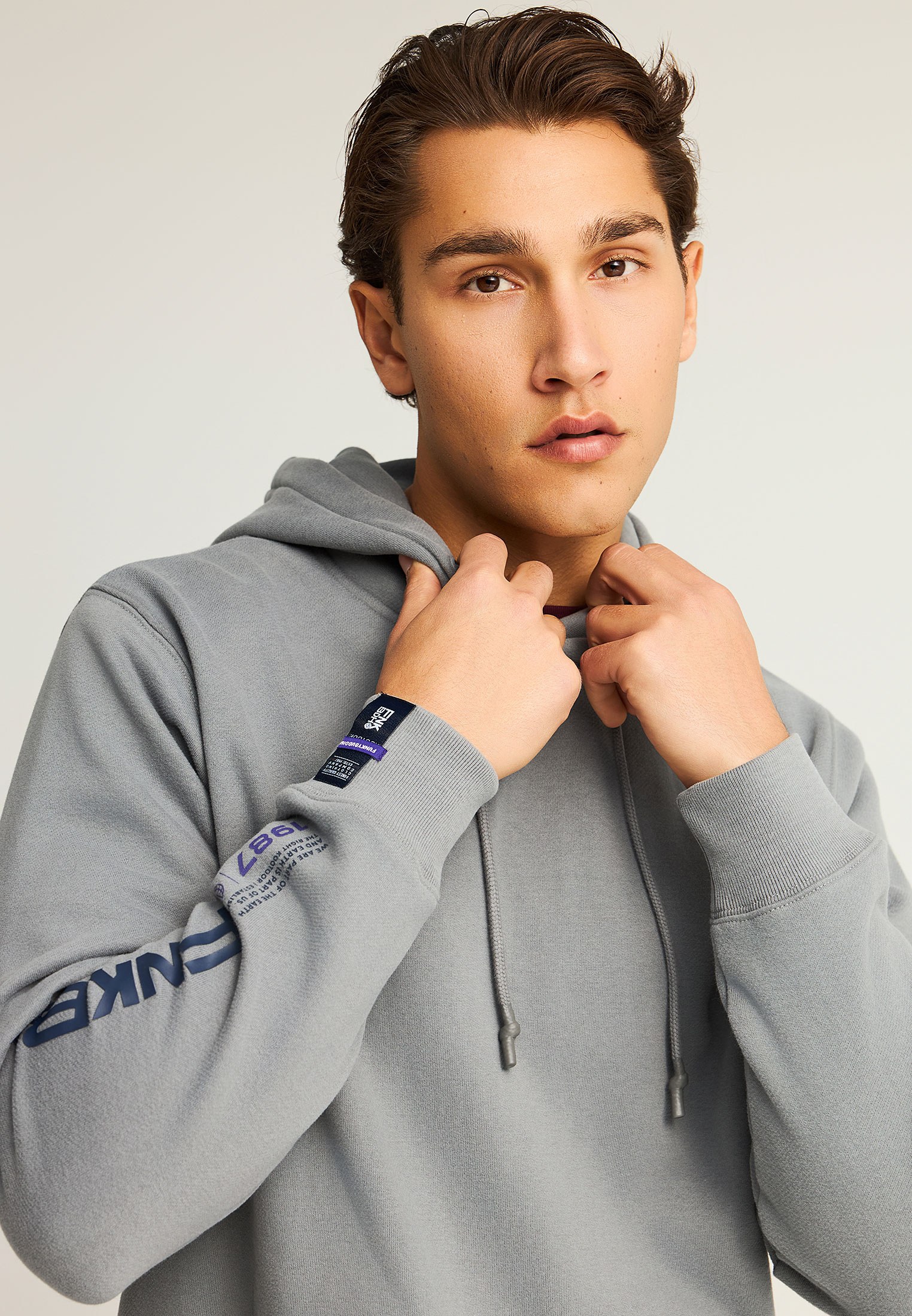 Men's Hoodies & Sweatshirts Funky Buddha Gray