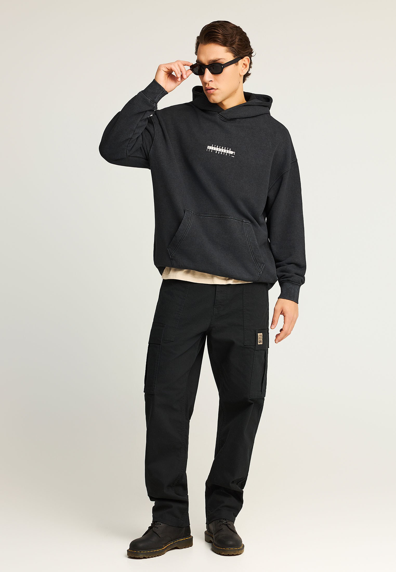 Men's Hoodies & Sweatshirts Funky Buddha Black