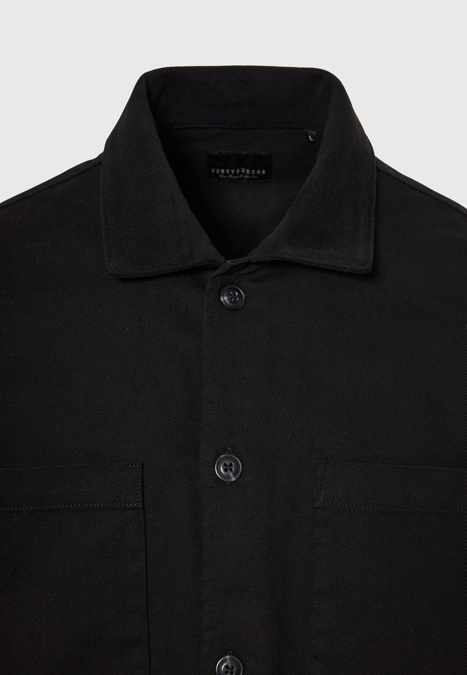 Overshirt casual ανδρικό πουκάμισο με τσέπες στο στήθος φωτογραφία