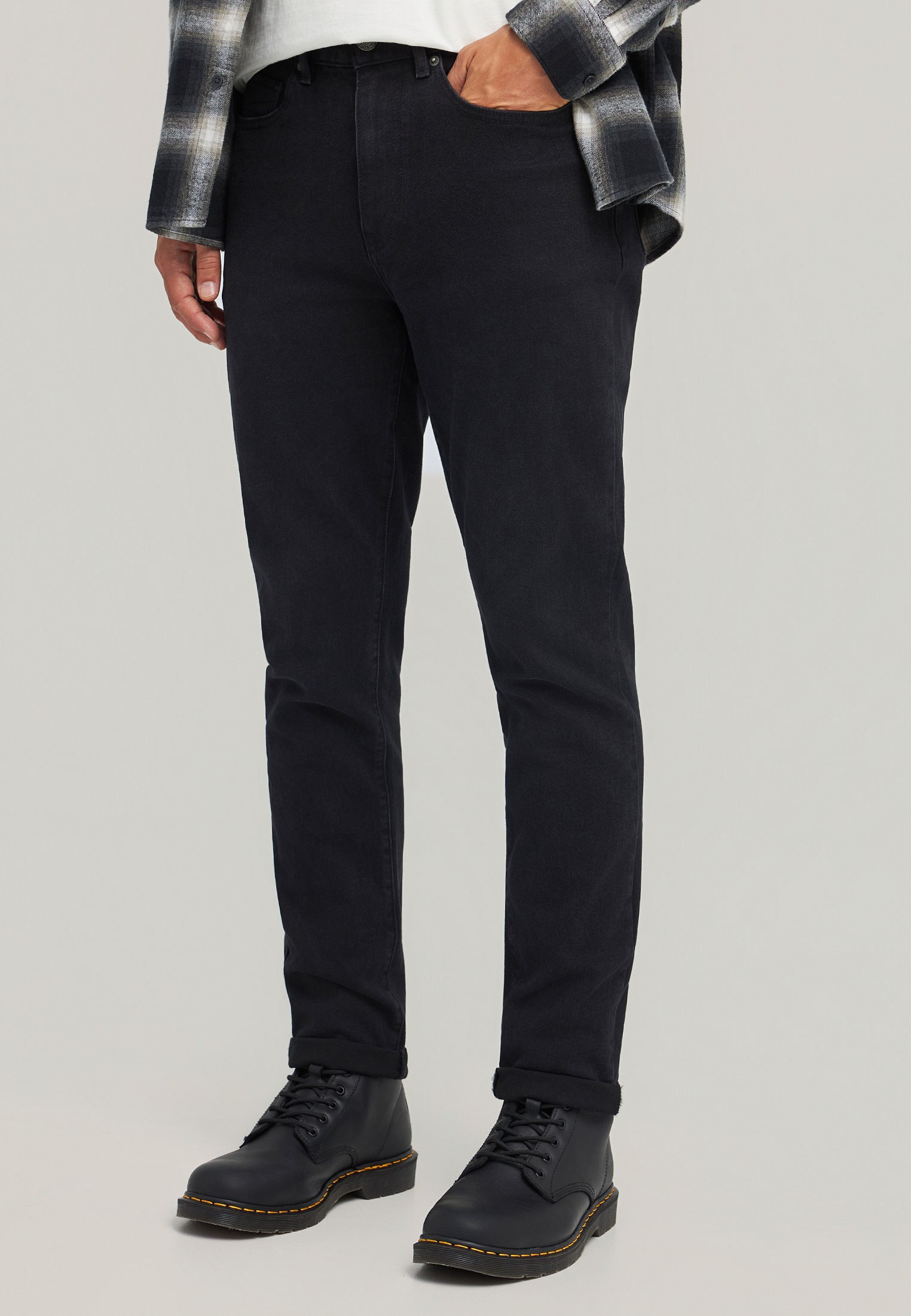 Loose tapered fit τζιν παντελόνι φωτογραφία