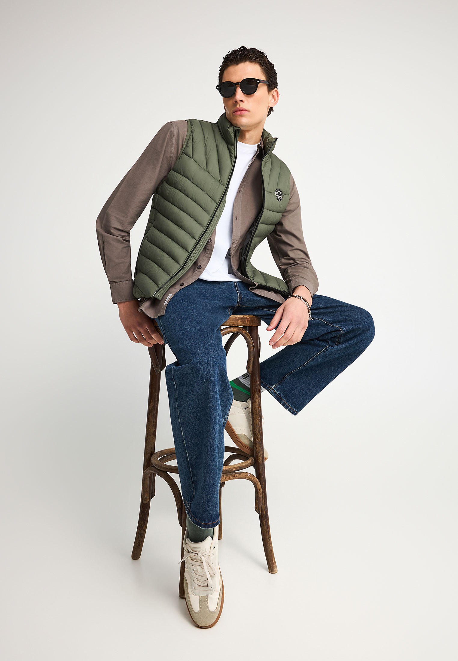 Men's Vests Funky Buddha Green