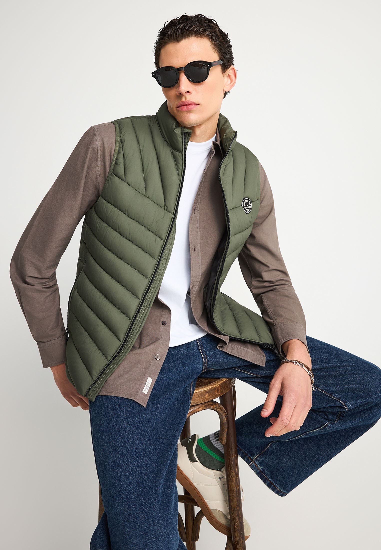 Men's Vests Funky Buddha Green