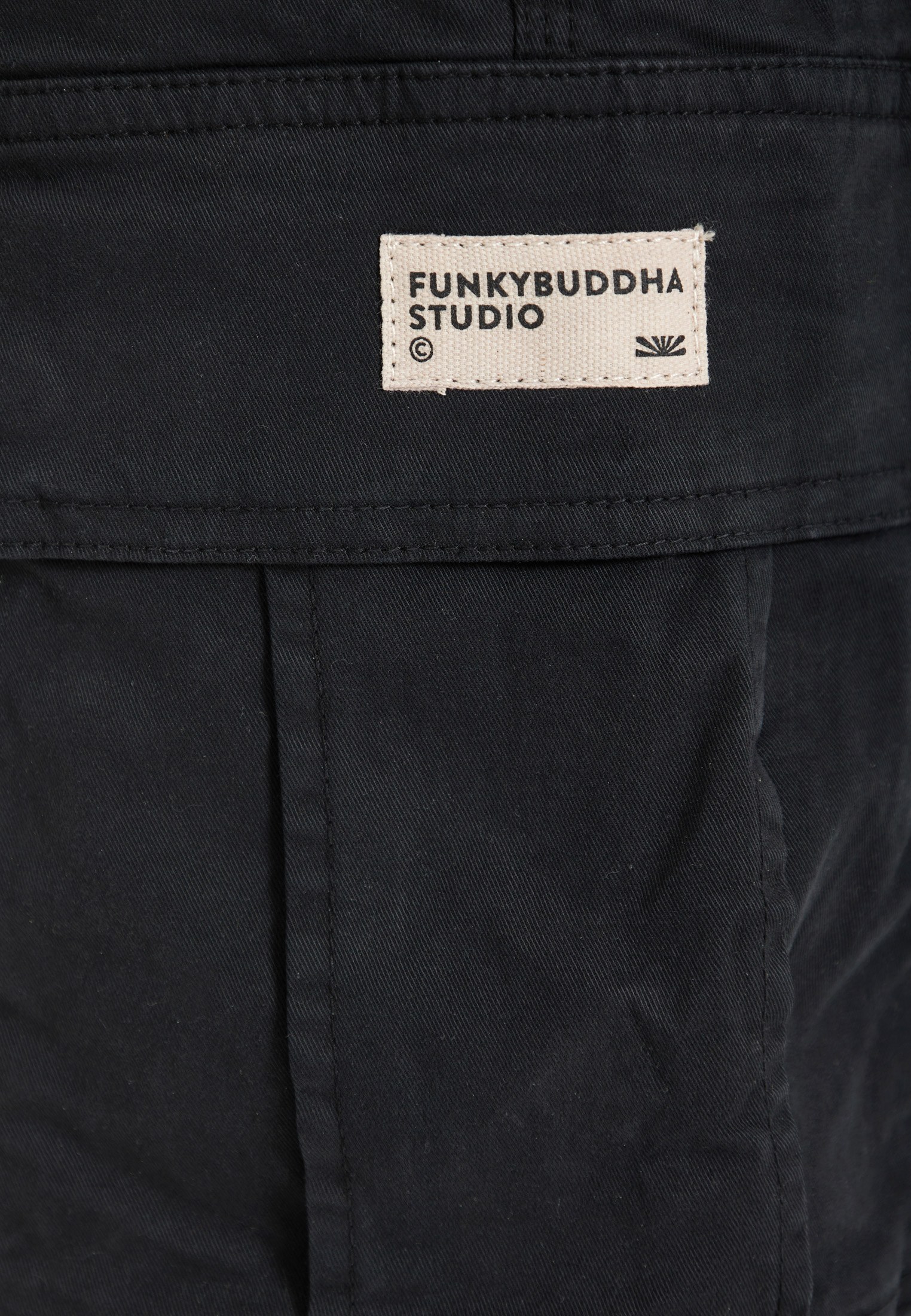 Ανδρική cargo βερμούδα