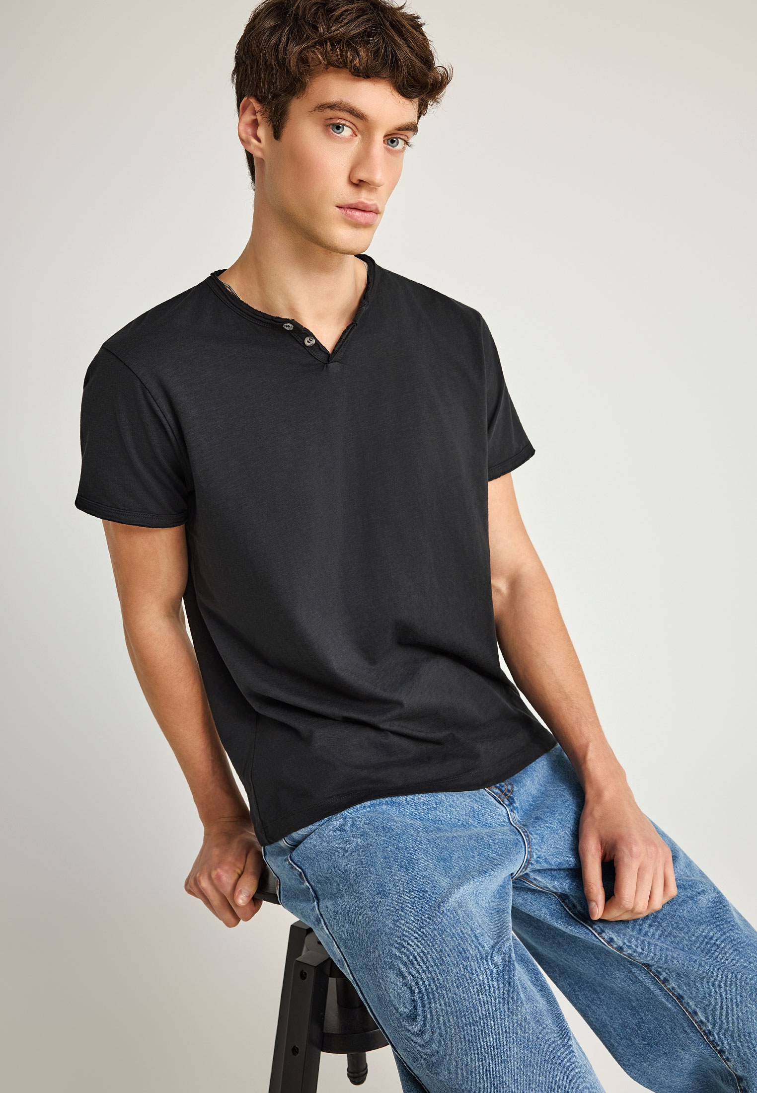 Men's T-Shirts Funky Buddha Black