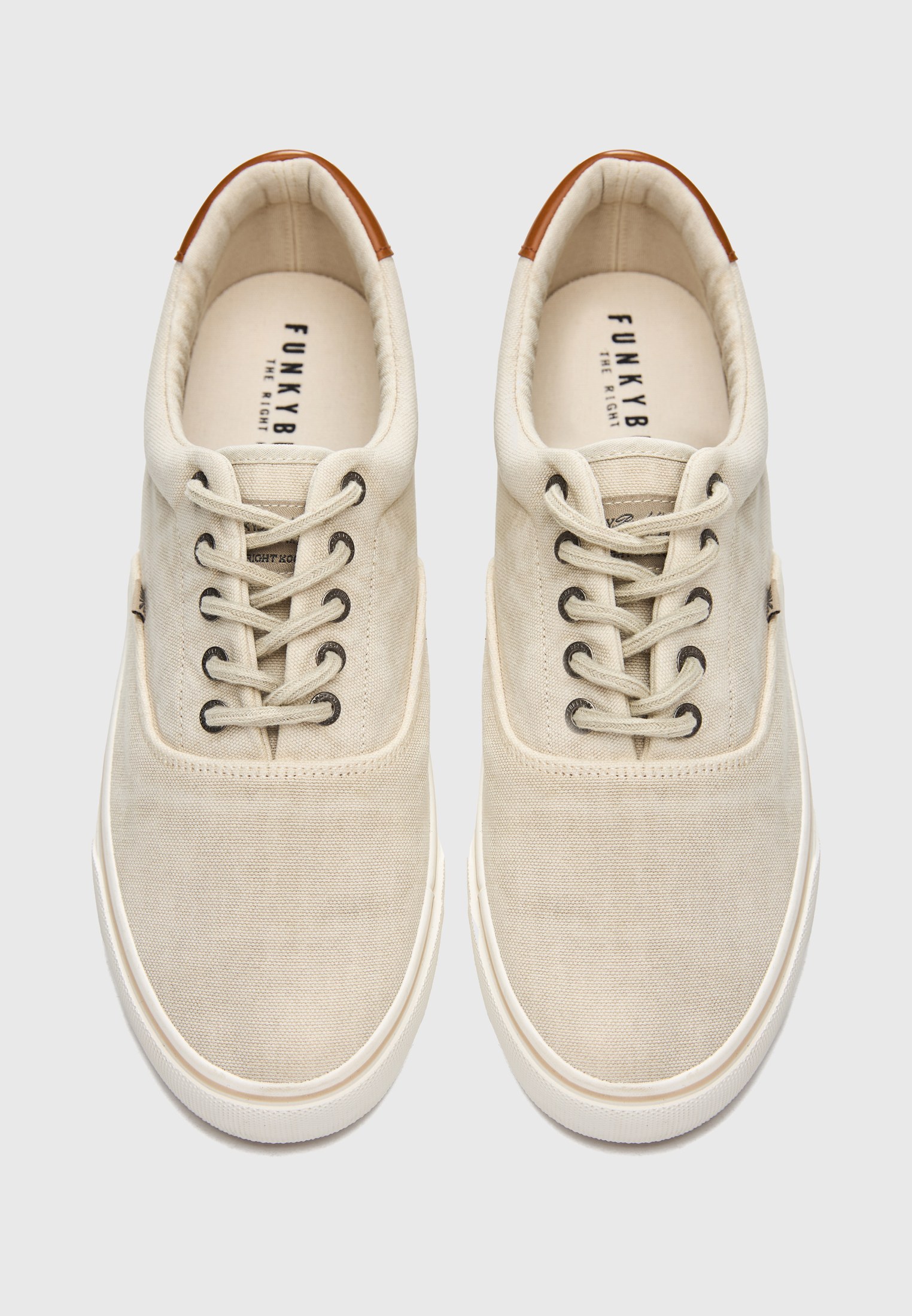 Ανδρικά casual canvas sneakers φωτογραφία