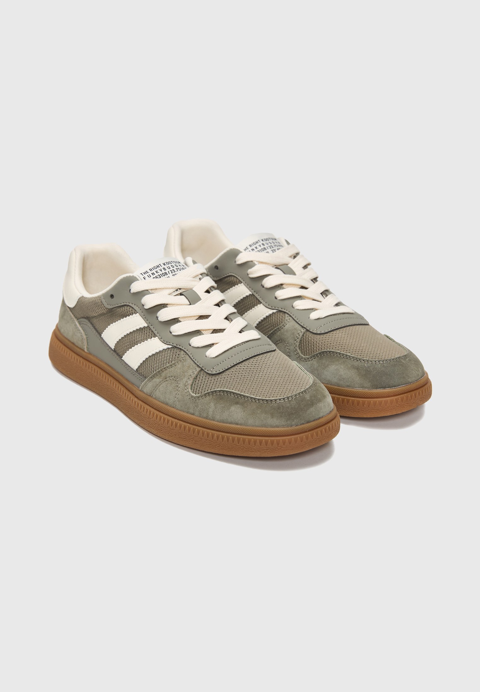Ανδρικά suede retro style sneakers φωτογραφία