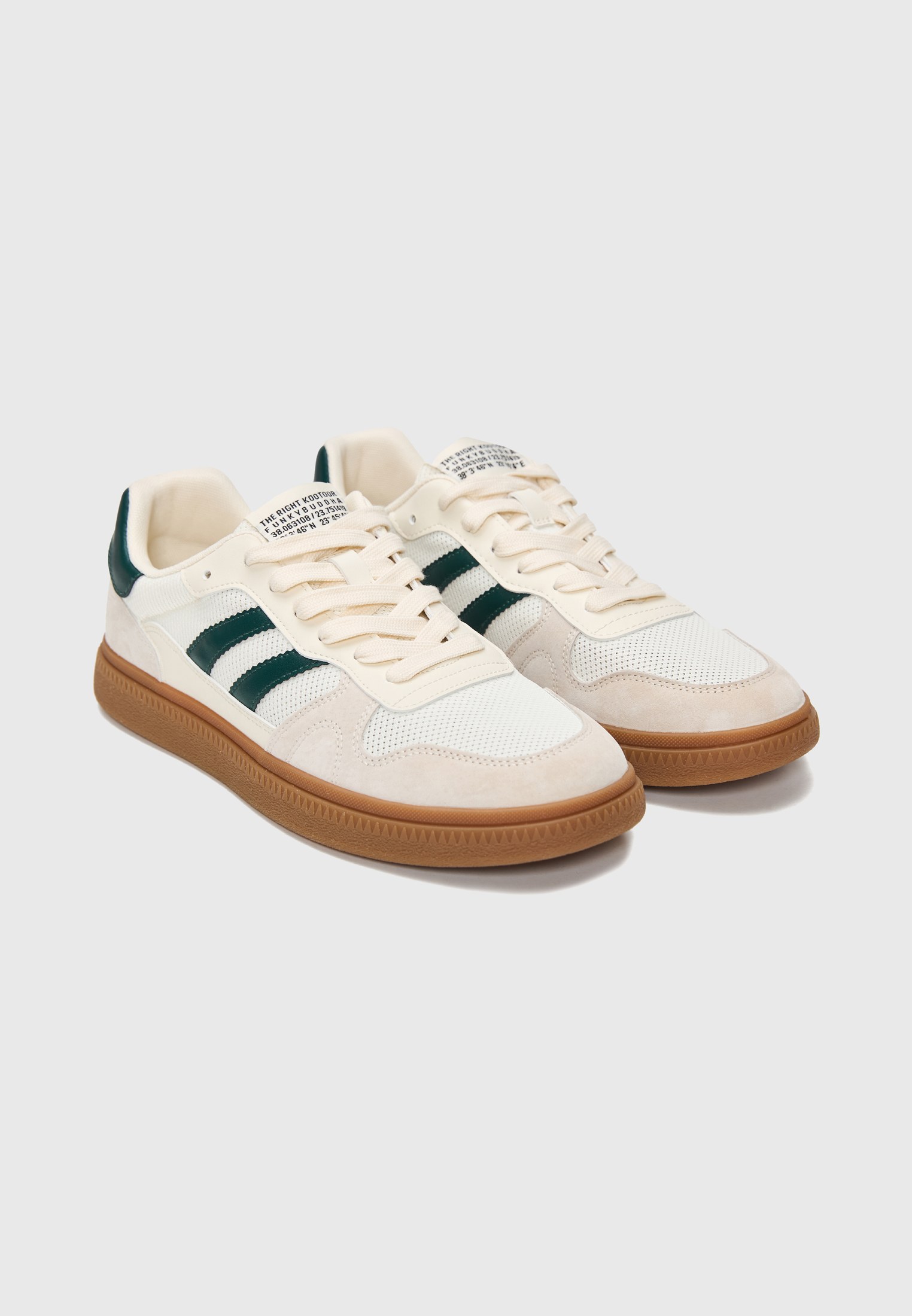 Ανδρικά suede retro style sneakers φωτογραφία