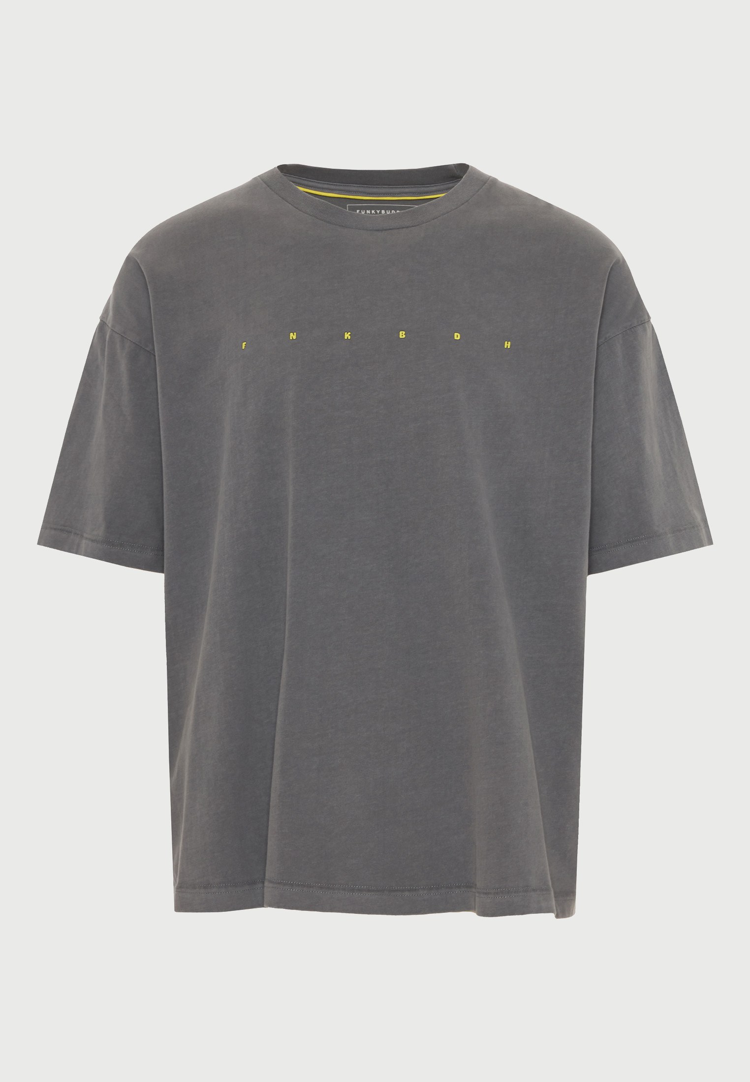 Ανδρικό oversized t-shirt με τύπωμα στην πλάτη