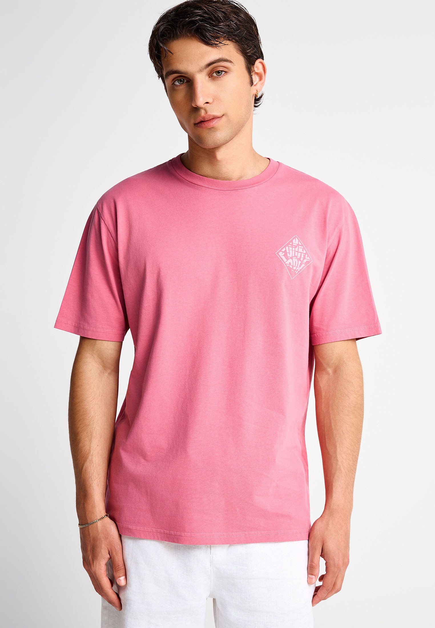 Ανδρικό t-shirt με τύπωμα στην πλάτη