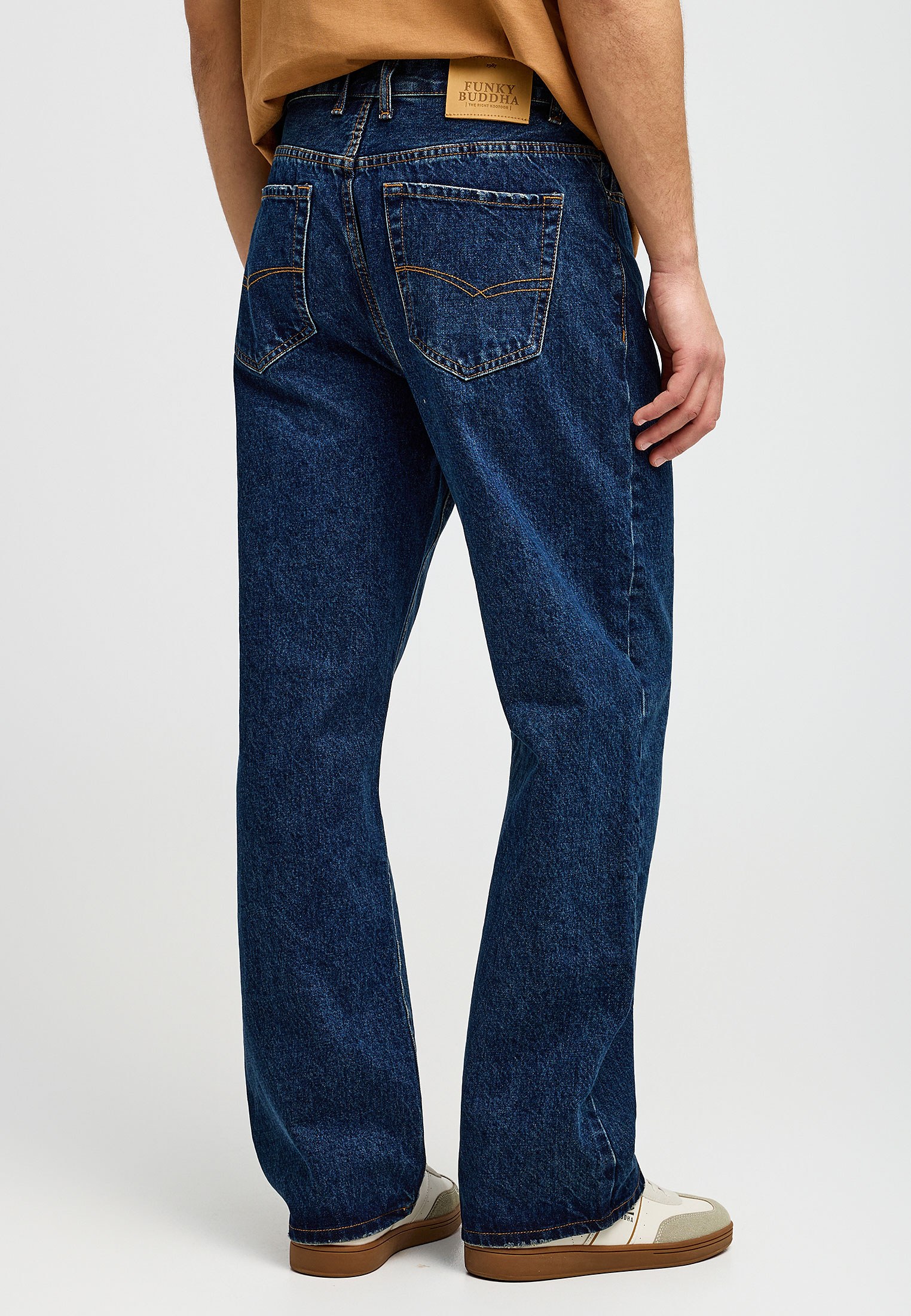 Ανδρικό baggy fit τζην με washed effects