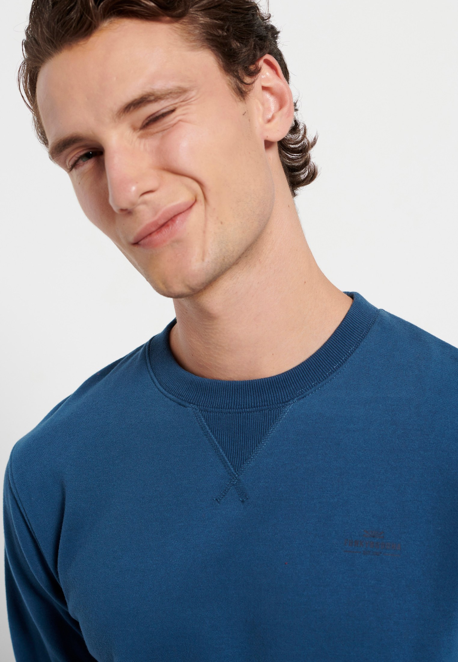 Men's Hoodies & Sweatshirts Funky Buddha