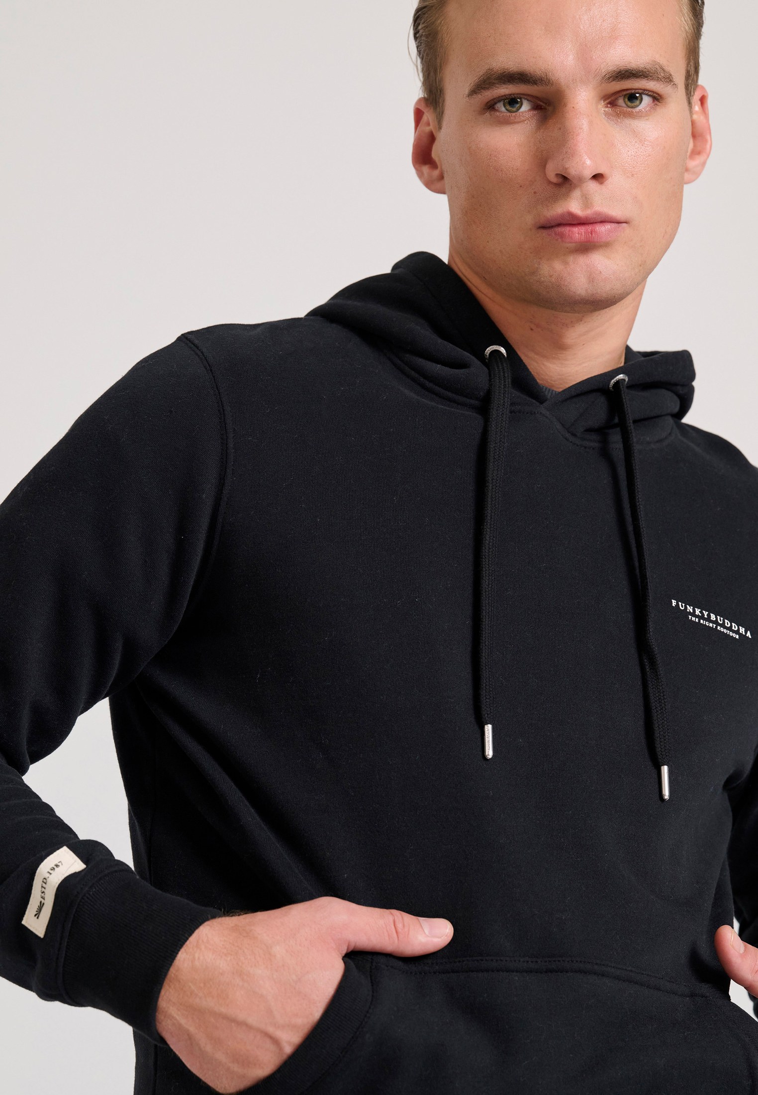 Men's Hoodies & Sweatshirts Funky Buddha Black