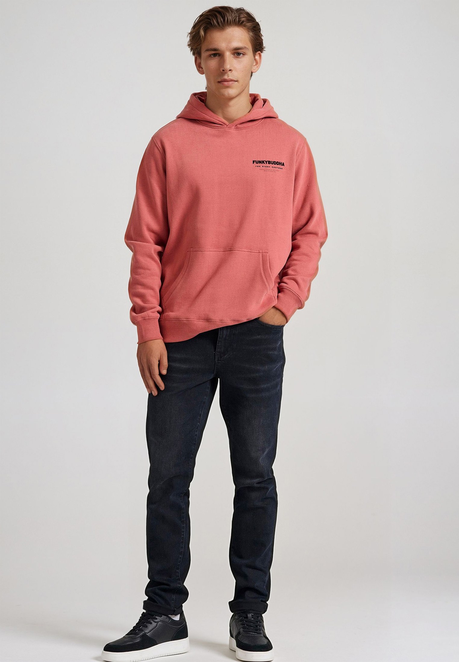 Relaxed fit φούτερ με τύπωμα στην πλάτη